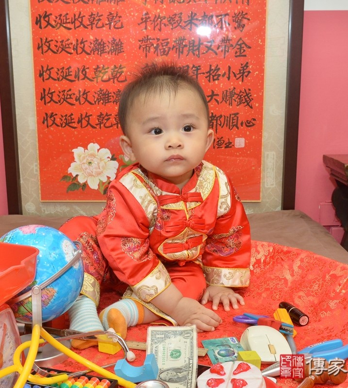 2022-03-27蘇寶寶，小孩禮服(男)中式古裝禮服禮照照片集