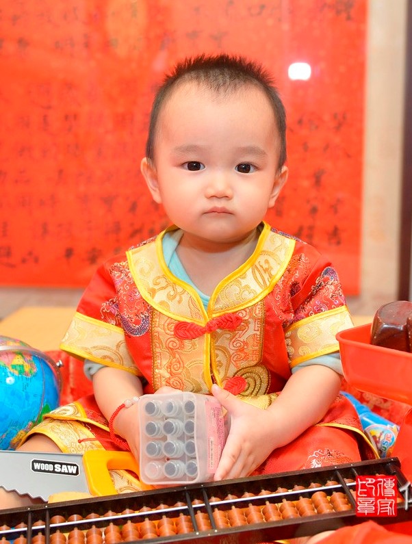 2020-11-14吳寶寶，小孩禮服(男)中式古裝禮服禮照照片集