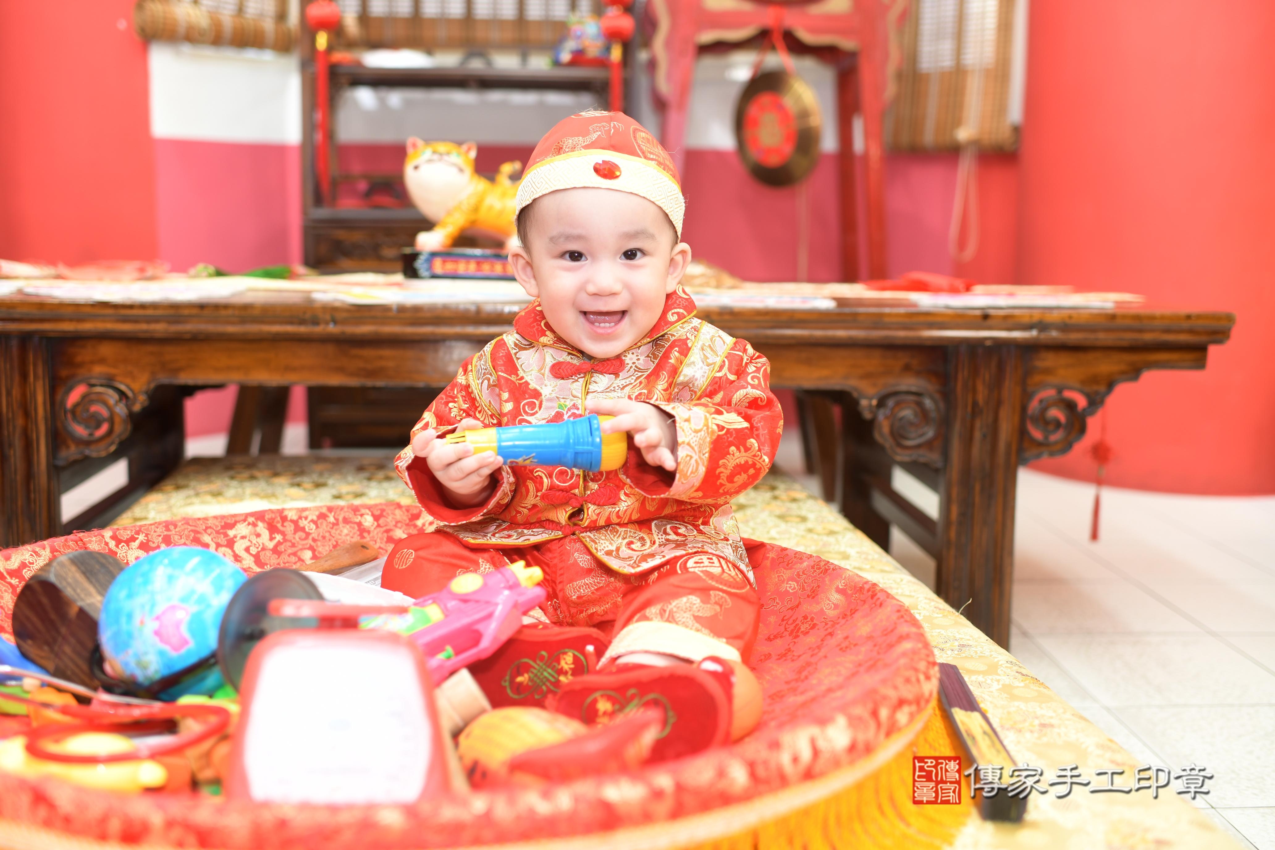 2025-09-27善善寶貝抓周,小孩古裝禮服照。地點:傳家「台南店」古禮會場照片集