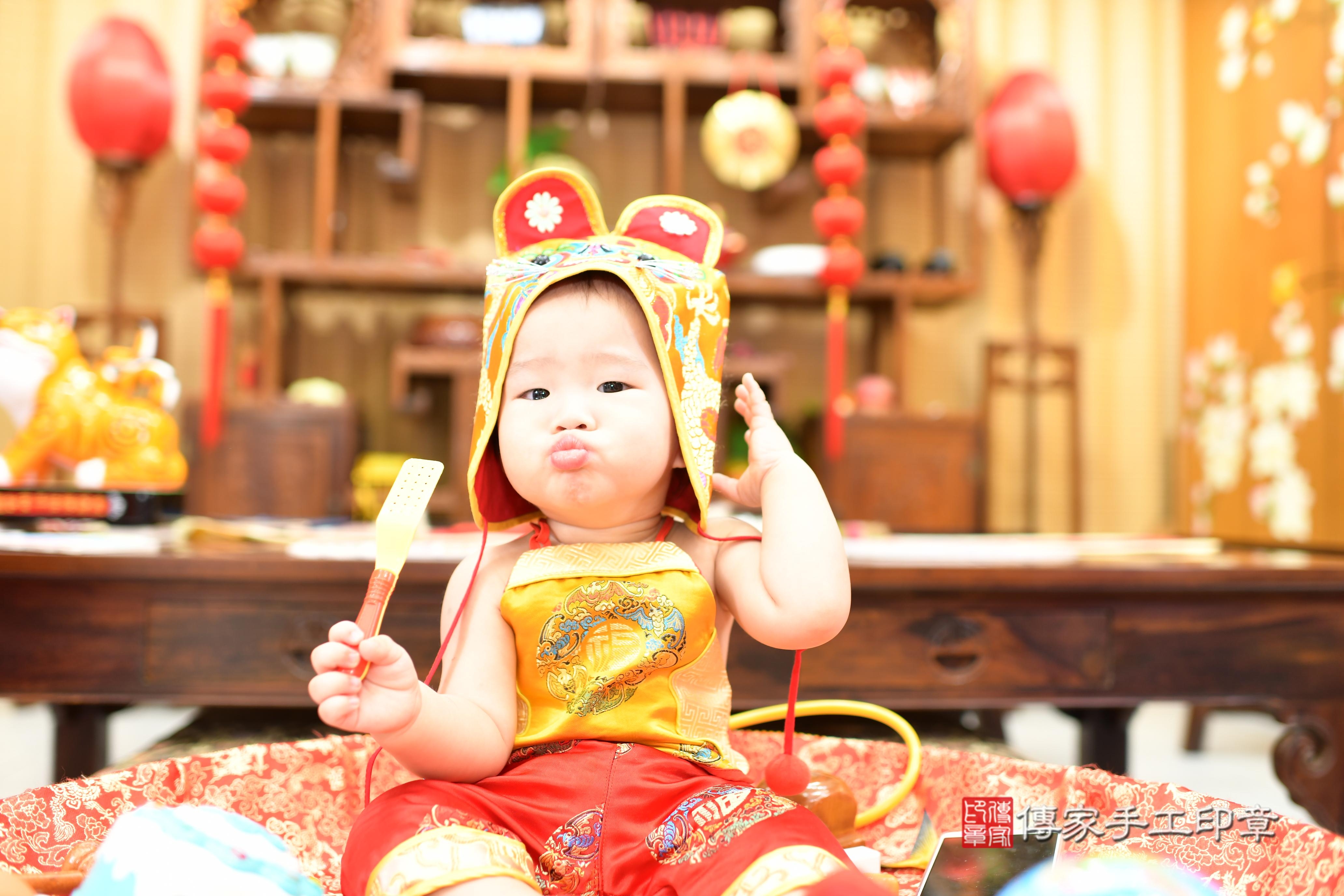 2025-06-27洋洋寶貝抓周,小孩古裝禮服照。地點:傳家「台南店」古禮會場照片集
