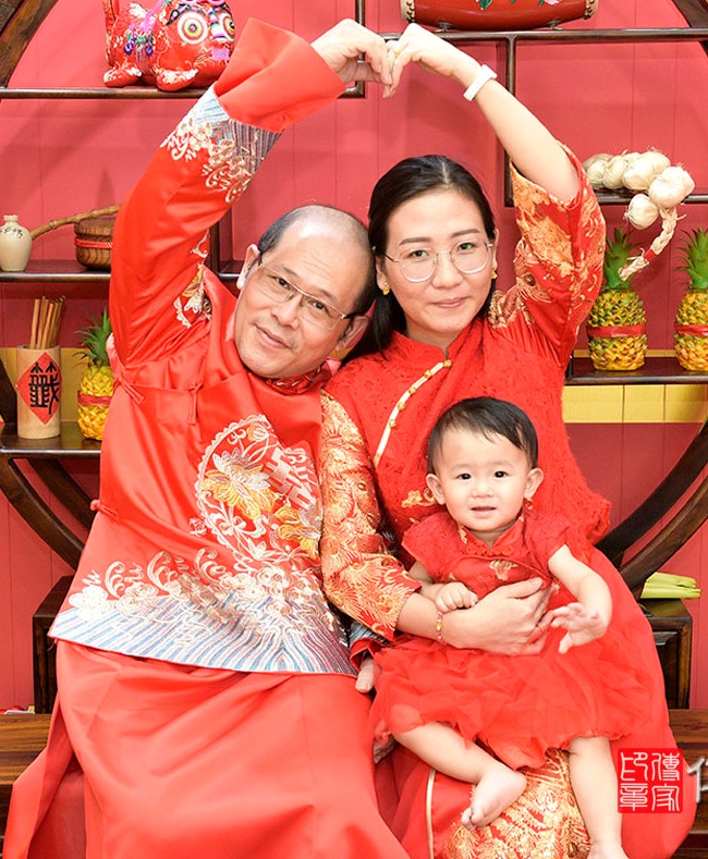 2020-08-22王家，古裝禮服(中國風)全家福合照照片集