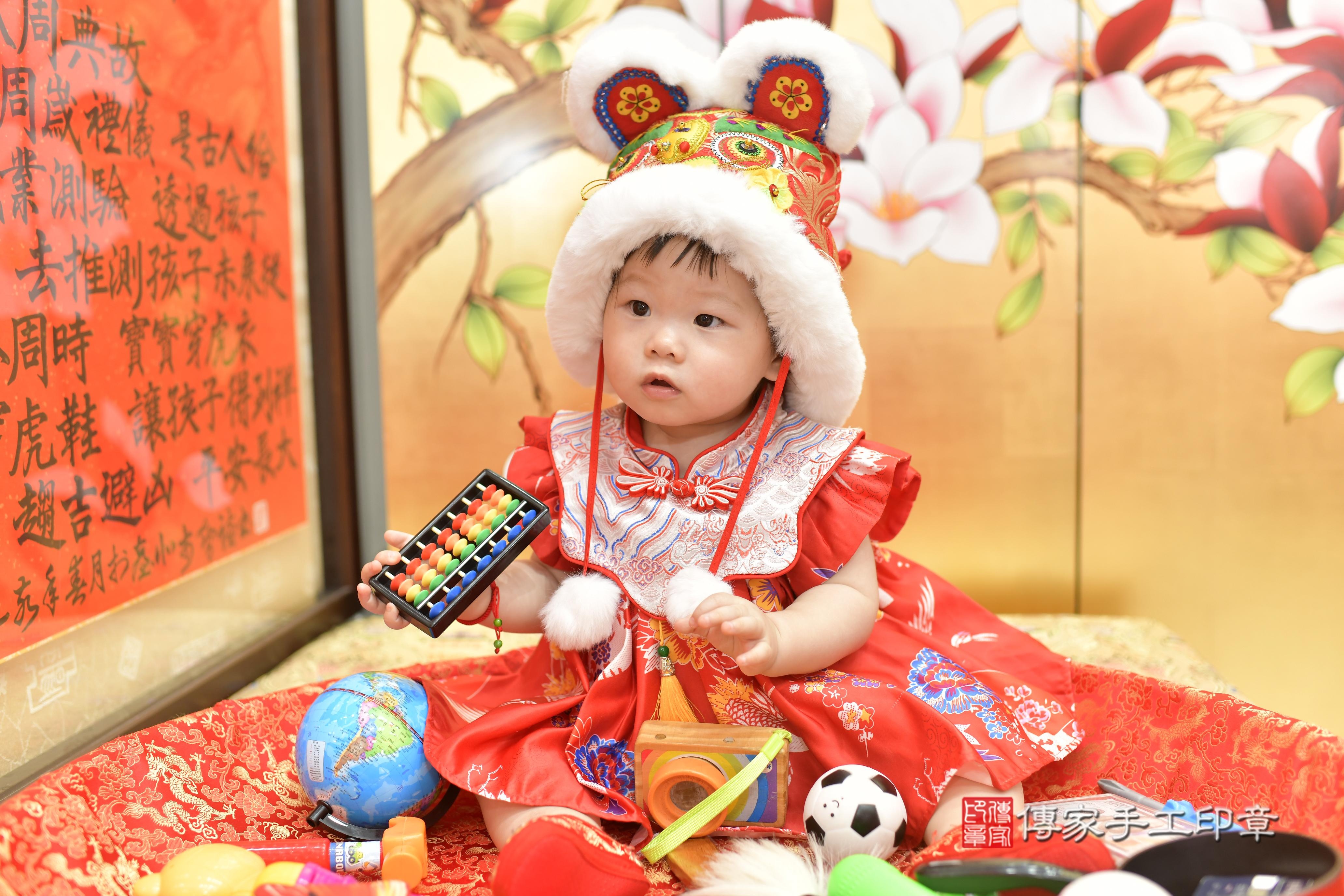 2025-09-29璇璇寶貝抓周,小孩古裝禮服照。地點:傳家「新竹店」古禮會場照片集