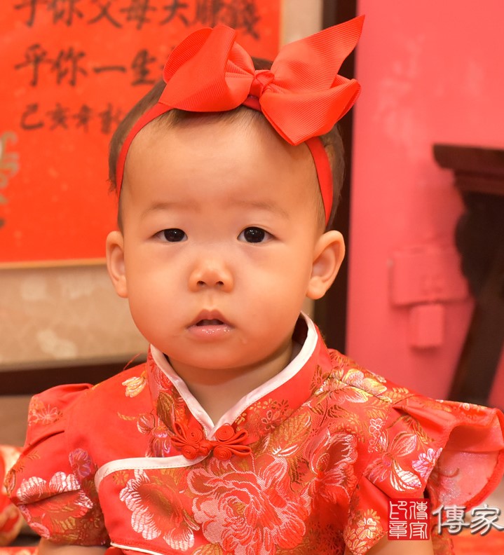 2020-08-15張寶寶，小孩禮服(女)中式古裝禮服禮照照片集
