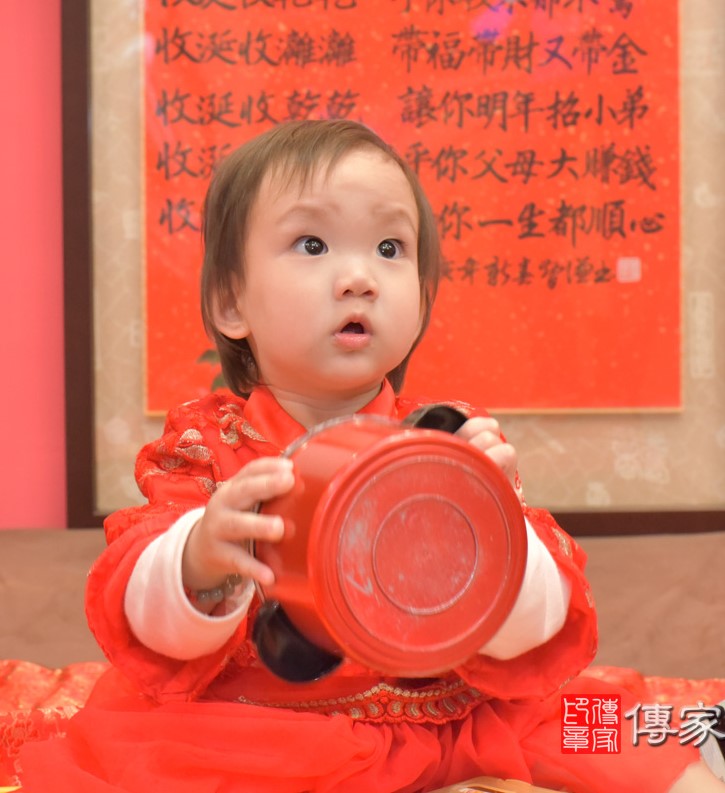 2020-12-27謝寶寶，小孩禮服(女)中式古裝禮服禮照照片集