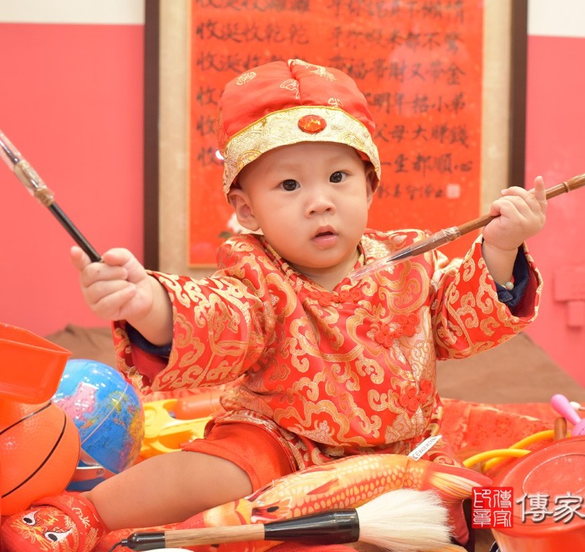 2020-12-23吳寶寶，小孩禮服(男)中式古裝禮服禮照照片集