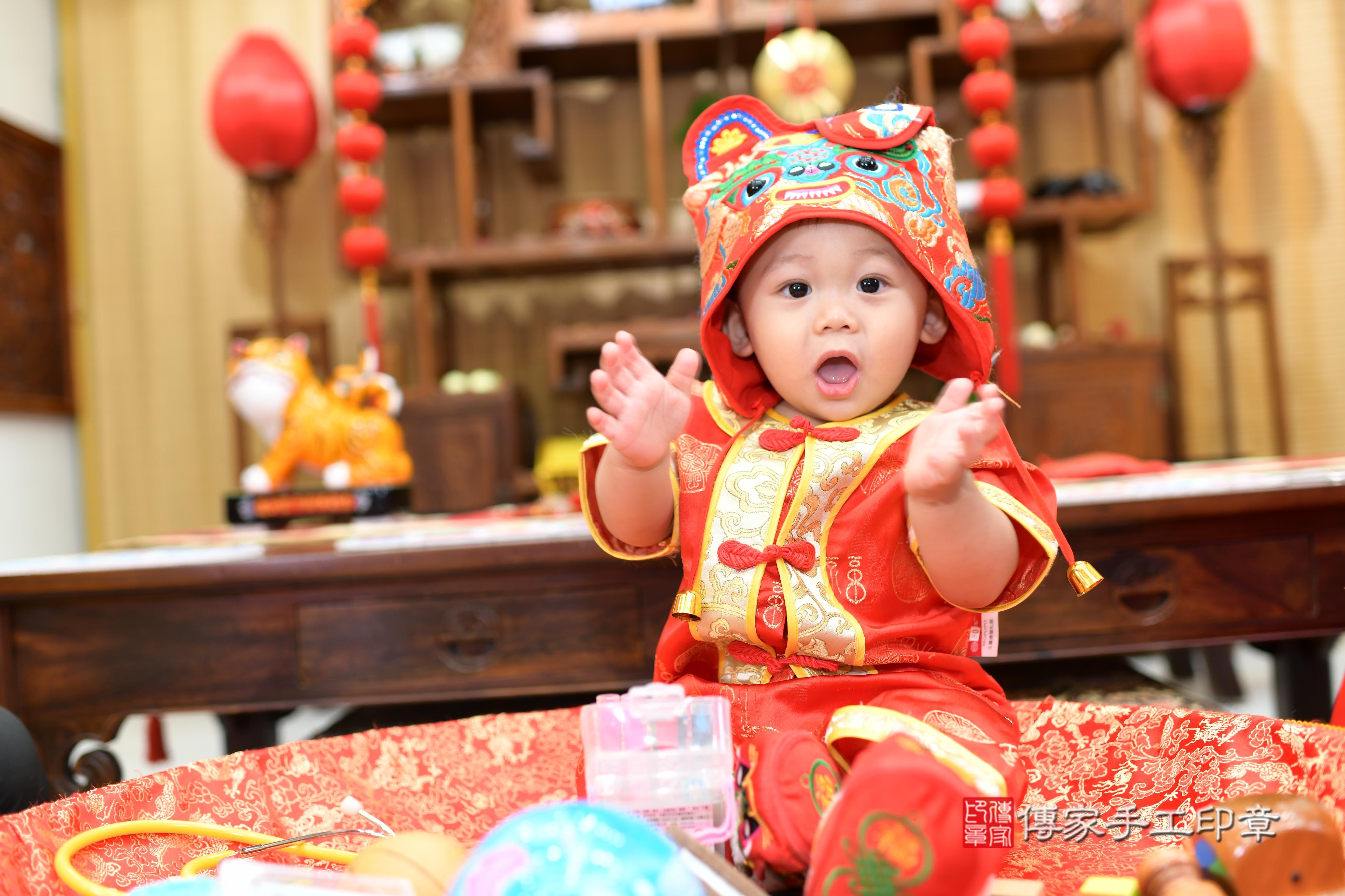 2025-07-30昊昊寶貝抓周,小孩古裝禮服照。地點:傳家「台南店」古禮會場照片集