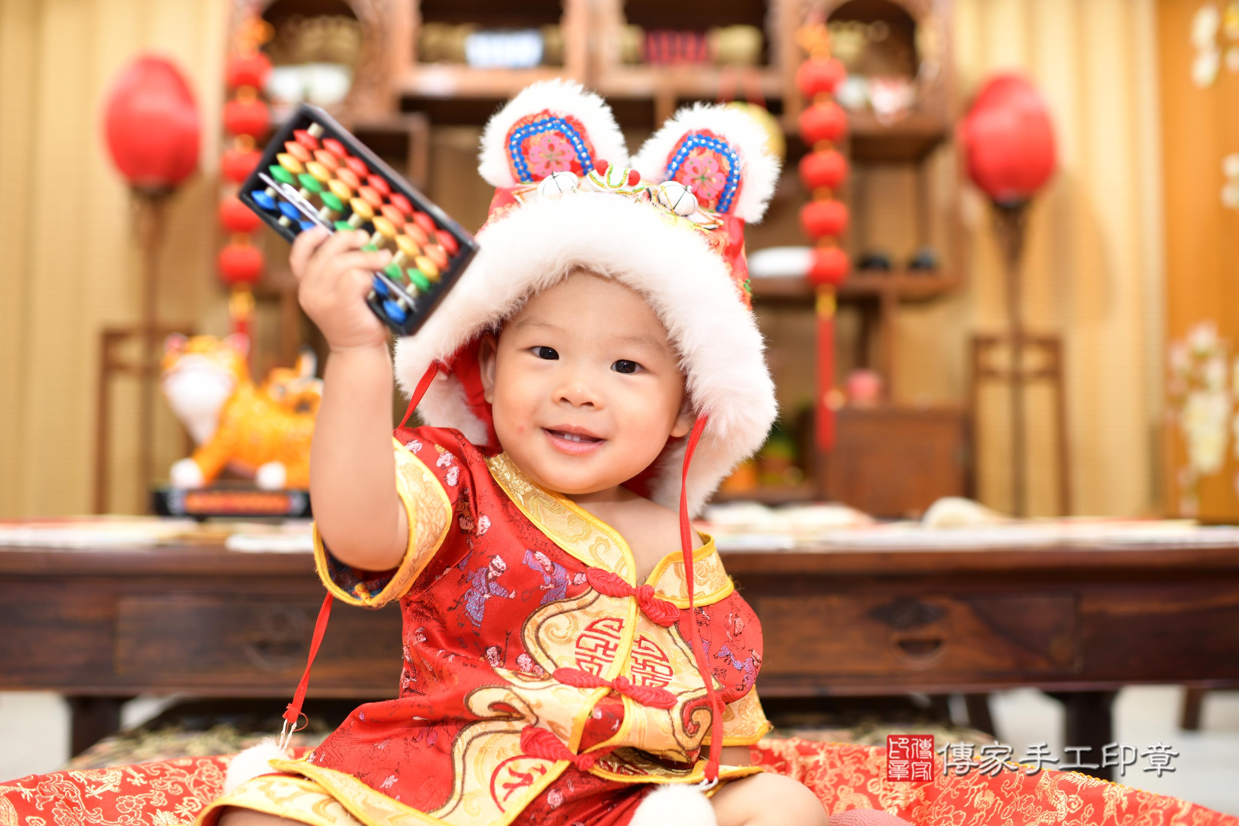 2025-07-30宥宥寶貝抓周,小孩古裝禮服照。地點:傳家「高雄店」古禮會場照片集