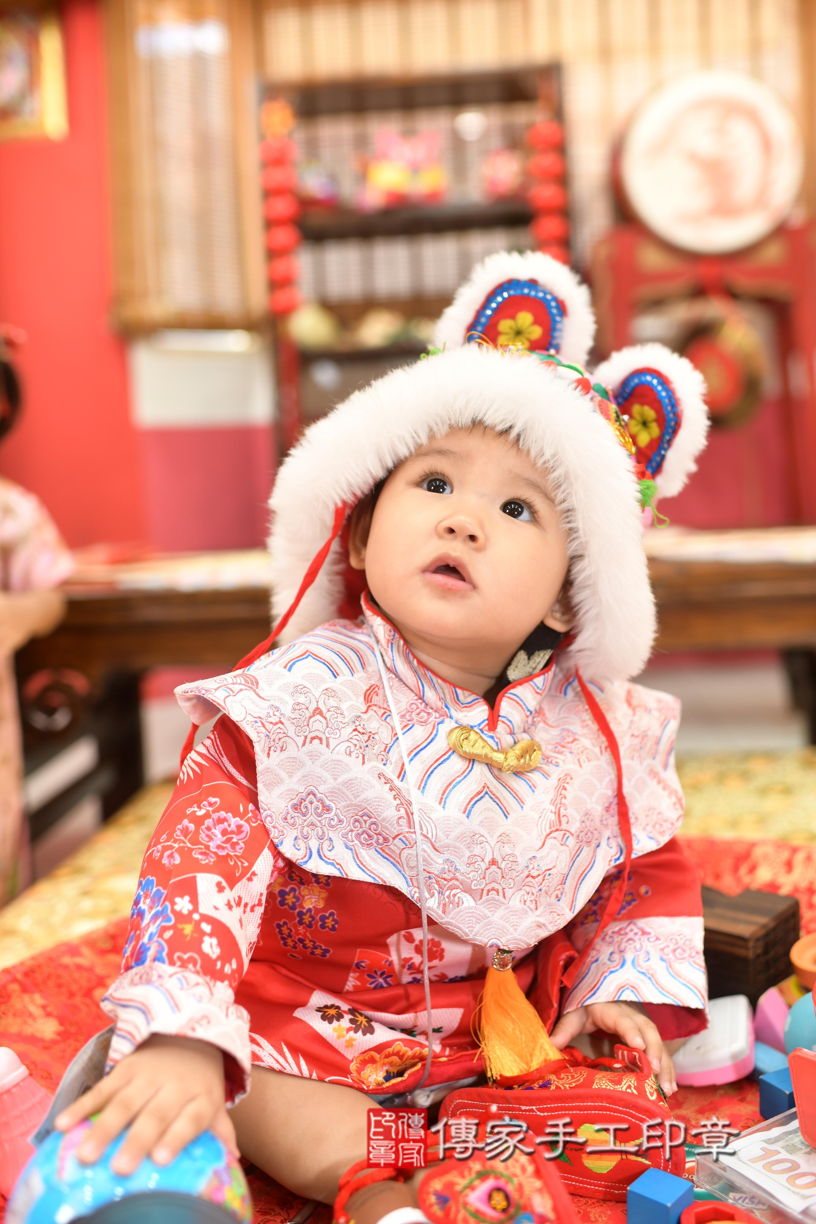 2025-07-30瑄瑄寶貝抓周,小孩古裝禮服照。地點:傳家「高雄店」古禮會場照片集