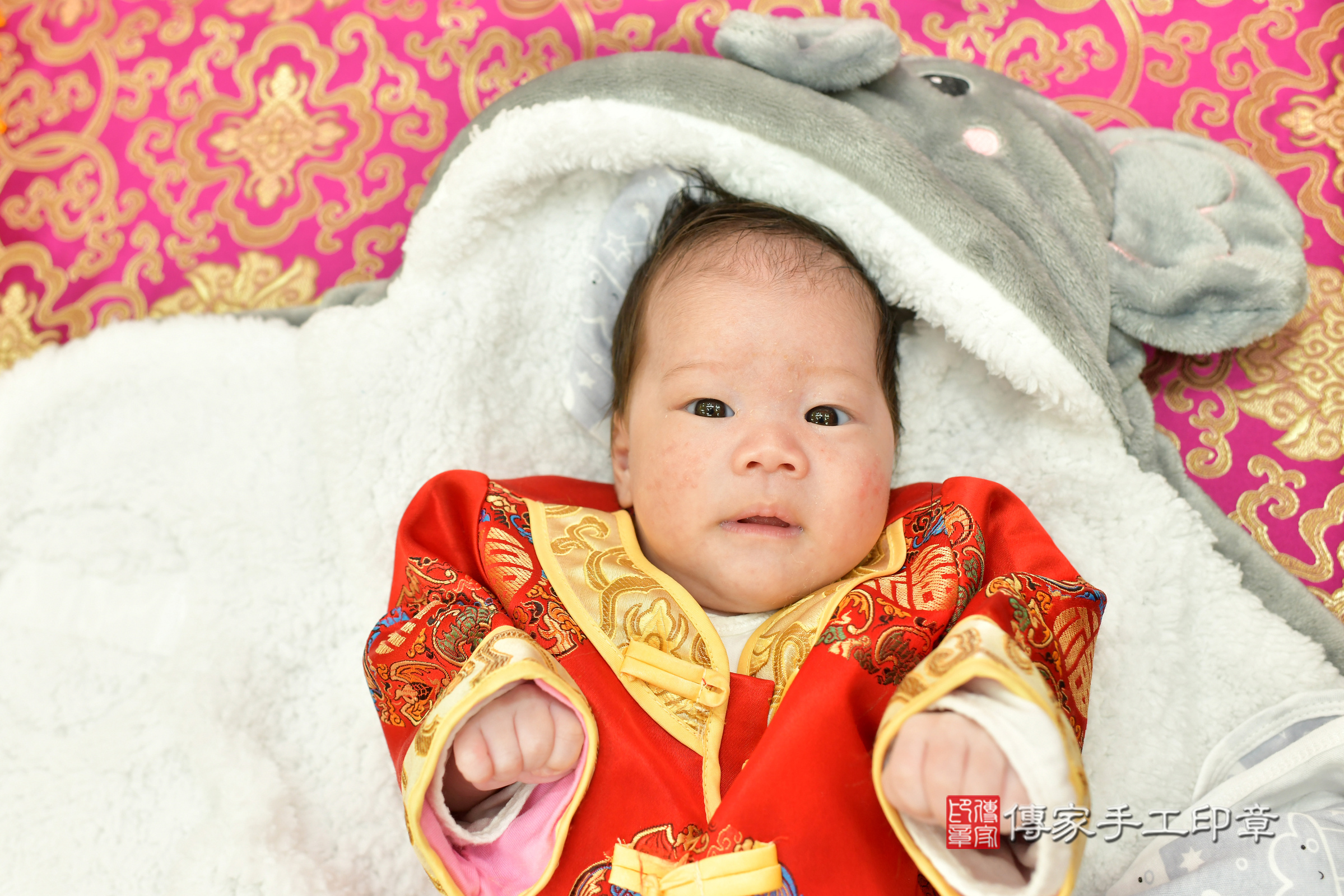 2025-01-22小駿寶寶剃頭，小孩古裝禮服照。地點：傳家「台中店」古禮會場照片集
