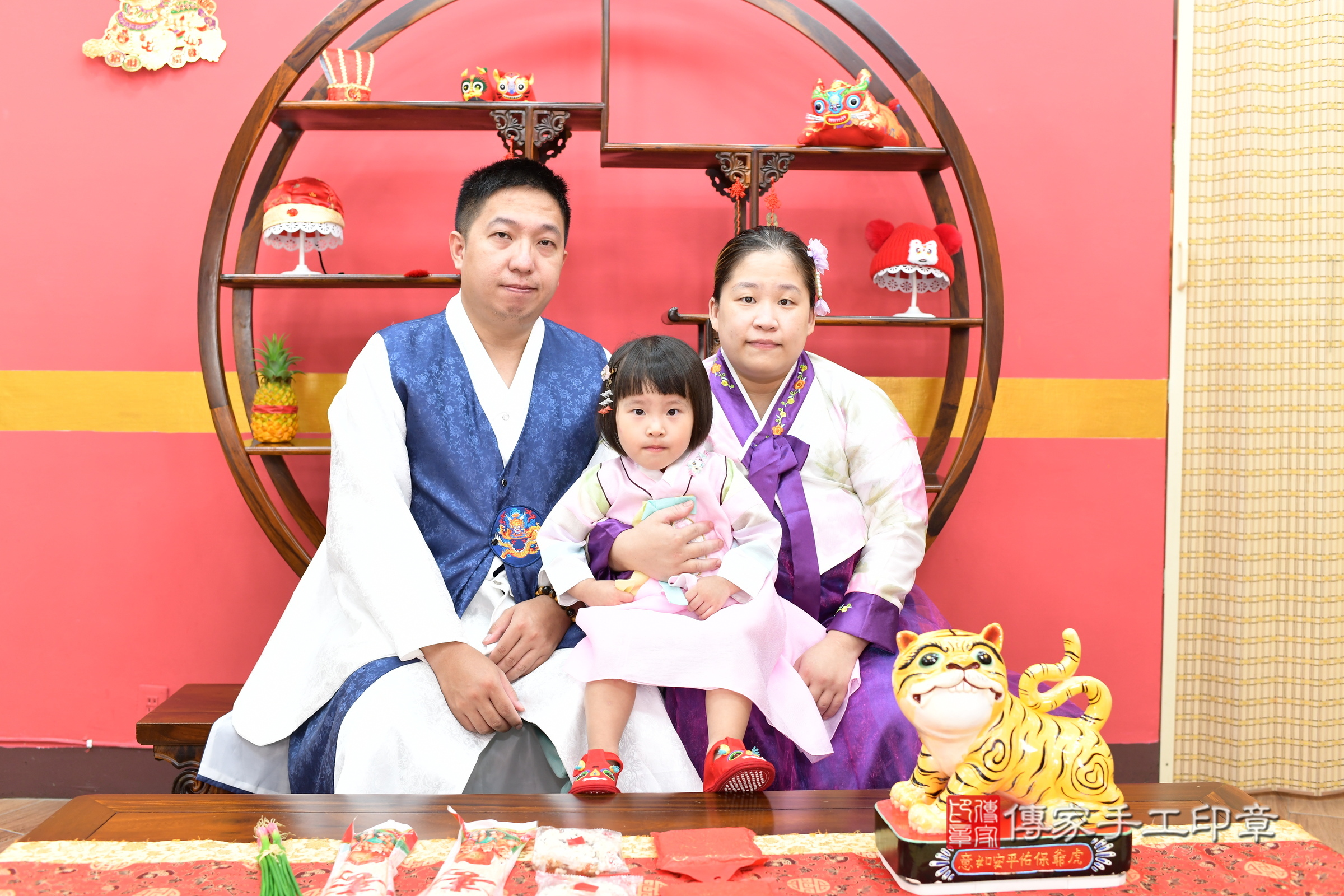 2025-07-13沛沛寶寶抓周，成人與小孩古裝禮服照。地點：傳家「新北店」古禮會場照片集