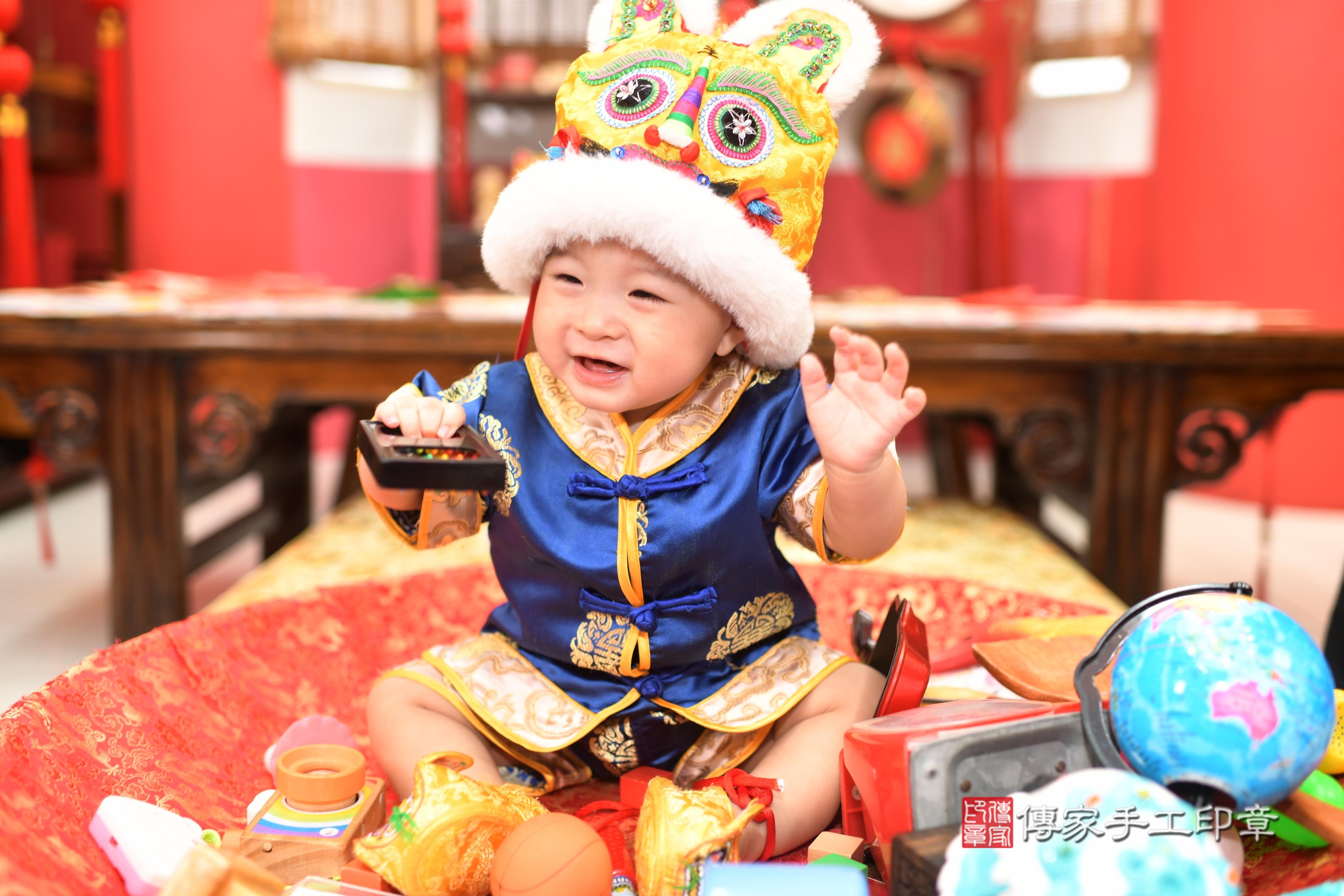 2025-07-30樂樂寶貝抓周，小孩古裝禮服照。地點：傳家「高雄店」古禮會場照片集