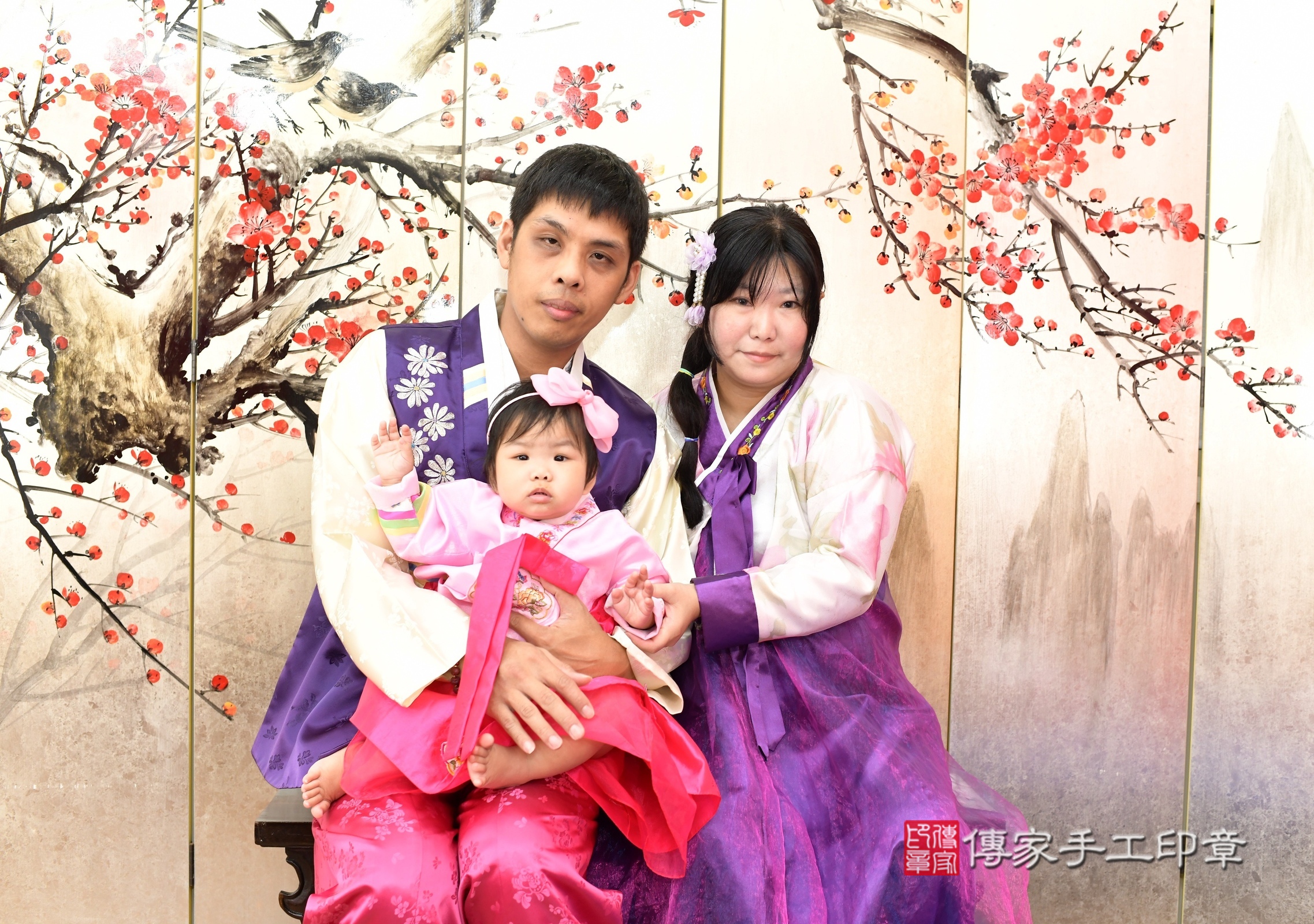 2025-08-06汝汝寶寶抓周，成人與小孩古裝禮服照。地點：傳家「新北店」古禮會場照片集