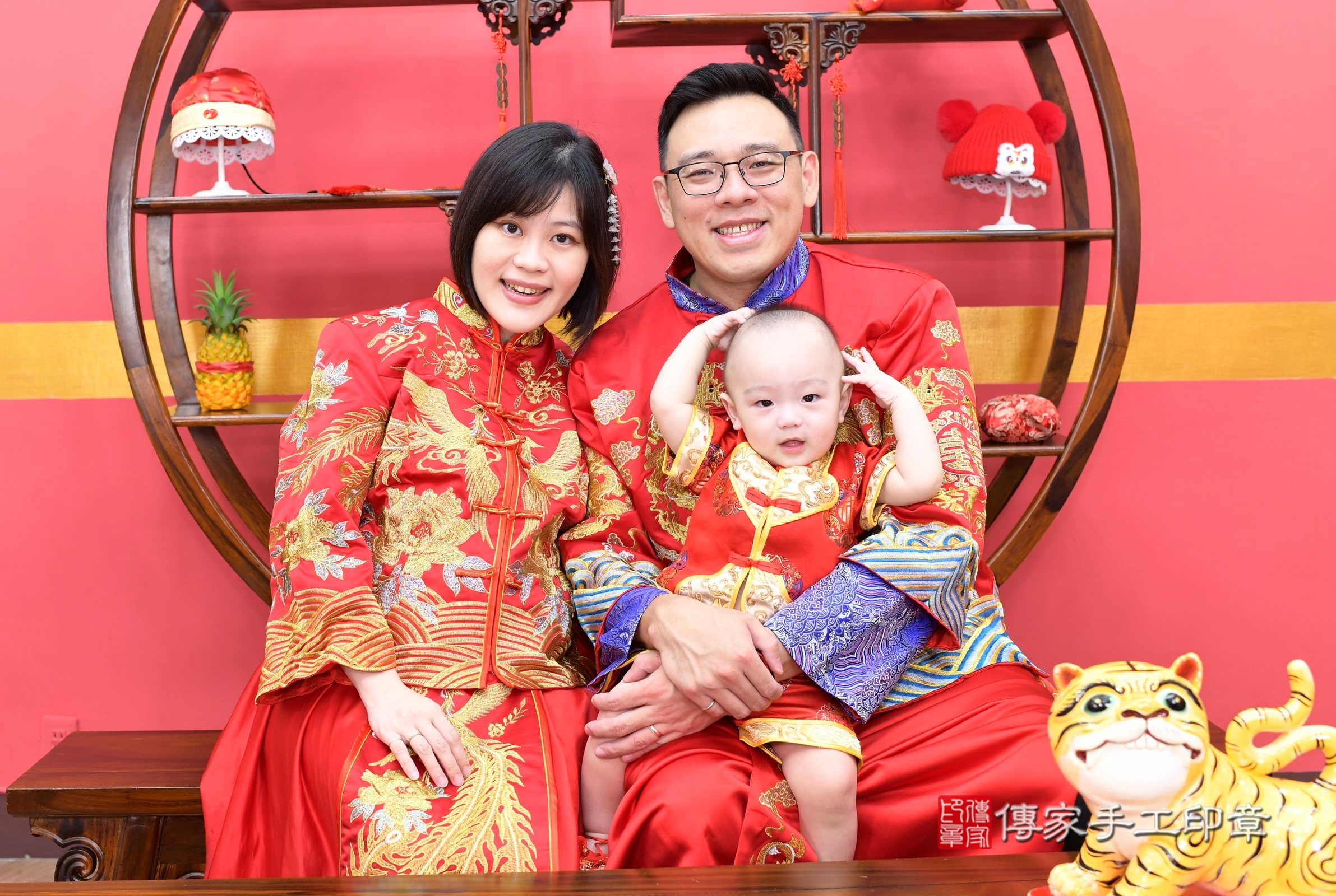 2025-08-01小縉寶寶抓周，成人與小孩古裝禮服照。地點：傳家「新北店」古禮會場照片集
