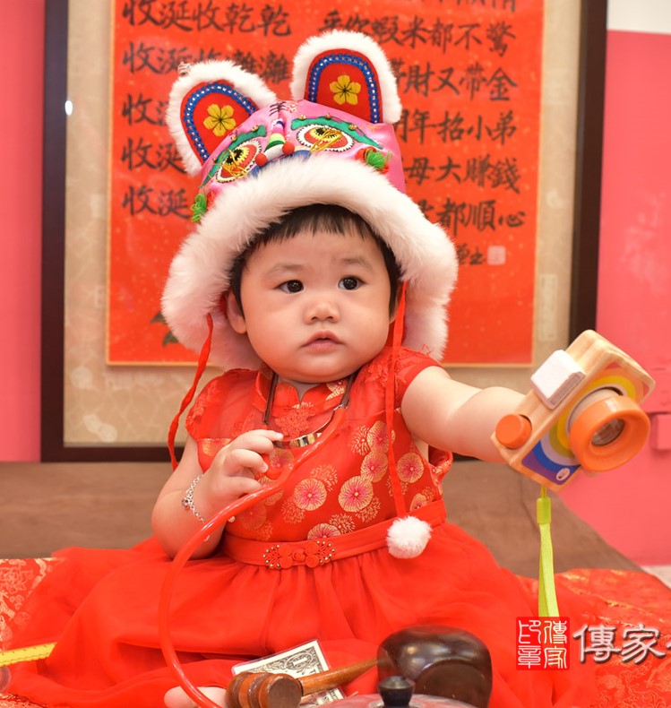 2020-08-13劉寶寶，小孩禮服(女)中式古裝禮服禮照照片集