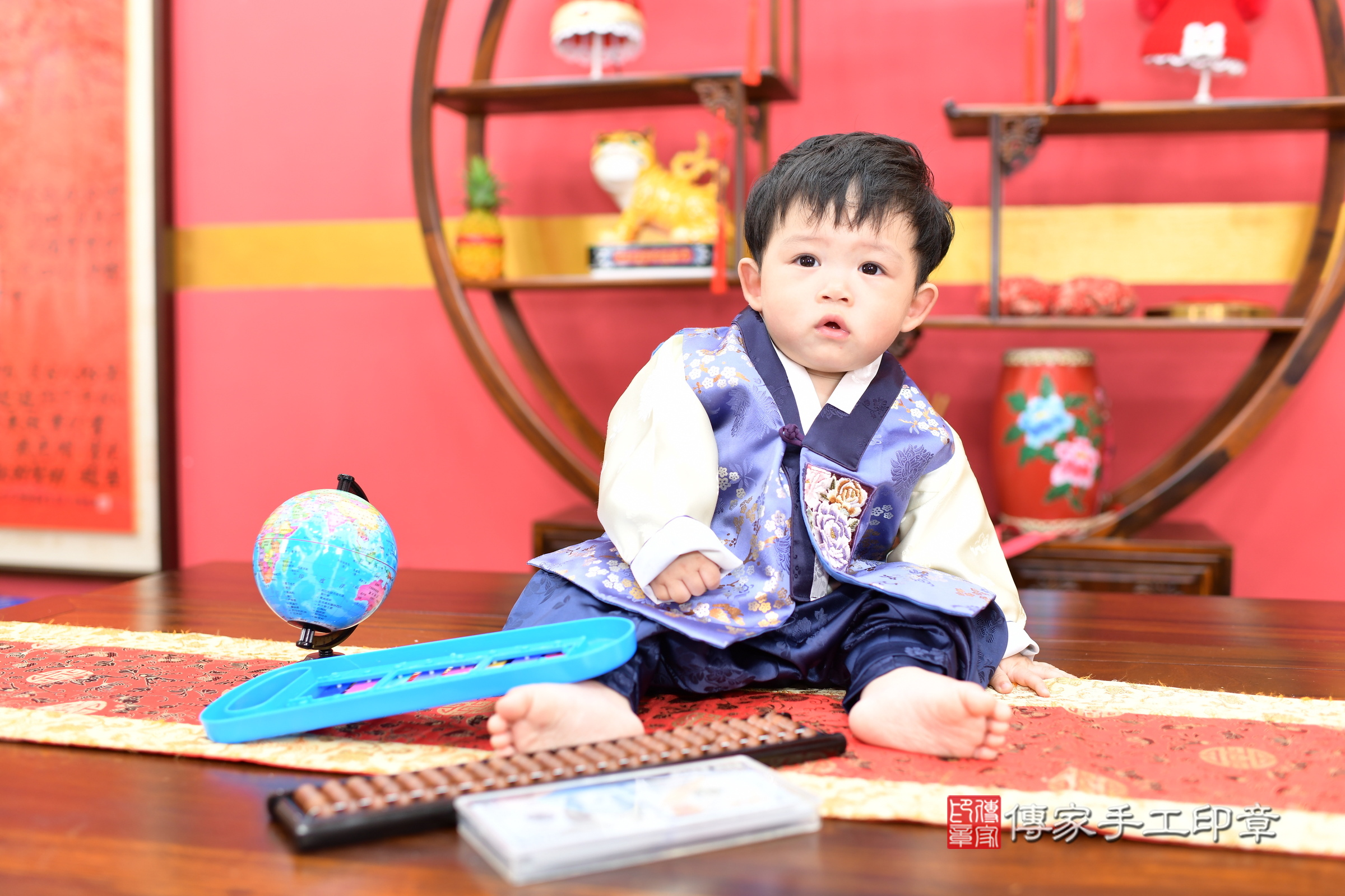 2025-08-08丞丞寶寶抓周，小孩古裝禮服照。地點：傳家「新北店」古禮會場照片集