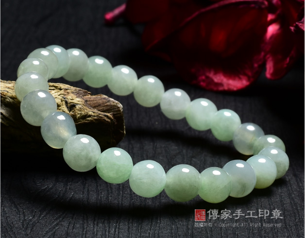 贈送A貨翡翠手鍊:淡綠色糯種翡翠手鍊圖