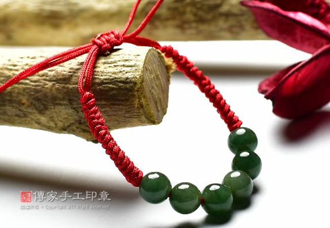 贈送A貨翡翠手鍊:油青翡翠手鍊照