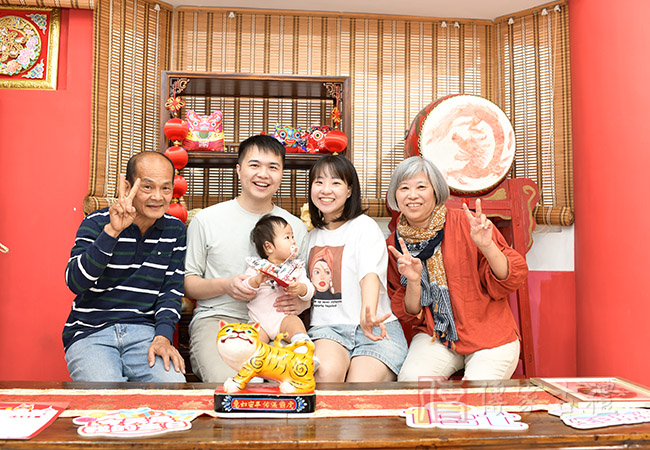 專業主持人導引慶生