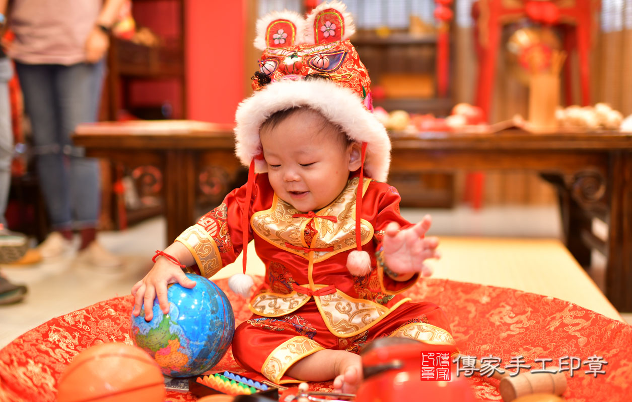 張寶寶抓周-2021/09/20-中式小孩禮服樣式5.jpg