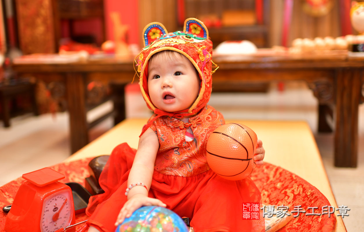 曾寶寶抓周-2021/09/05-中式小孩禮服樣式2.jpg