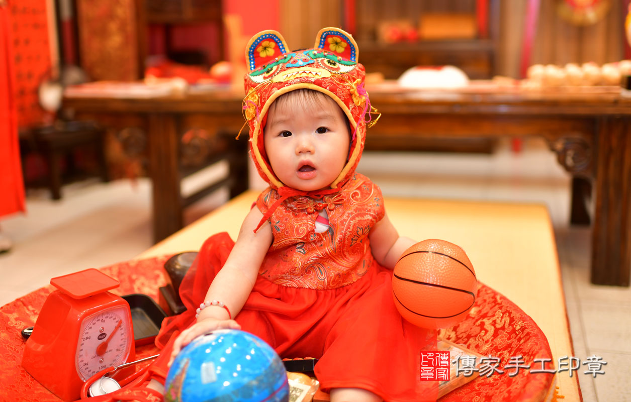 曾寶寶抓周-2021/09/05-中式小孩禮服樣式3.jpg