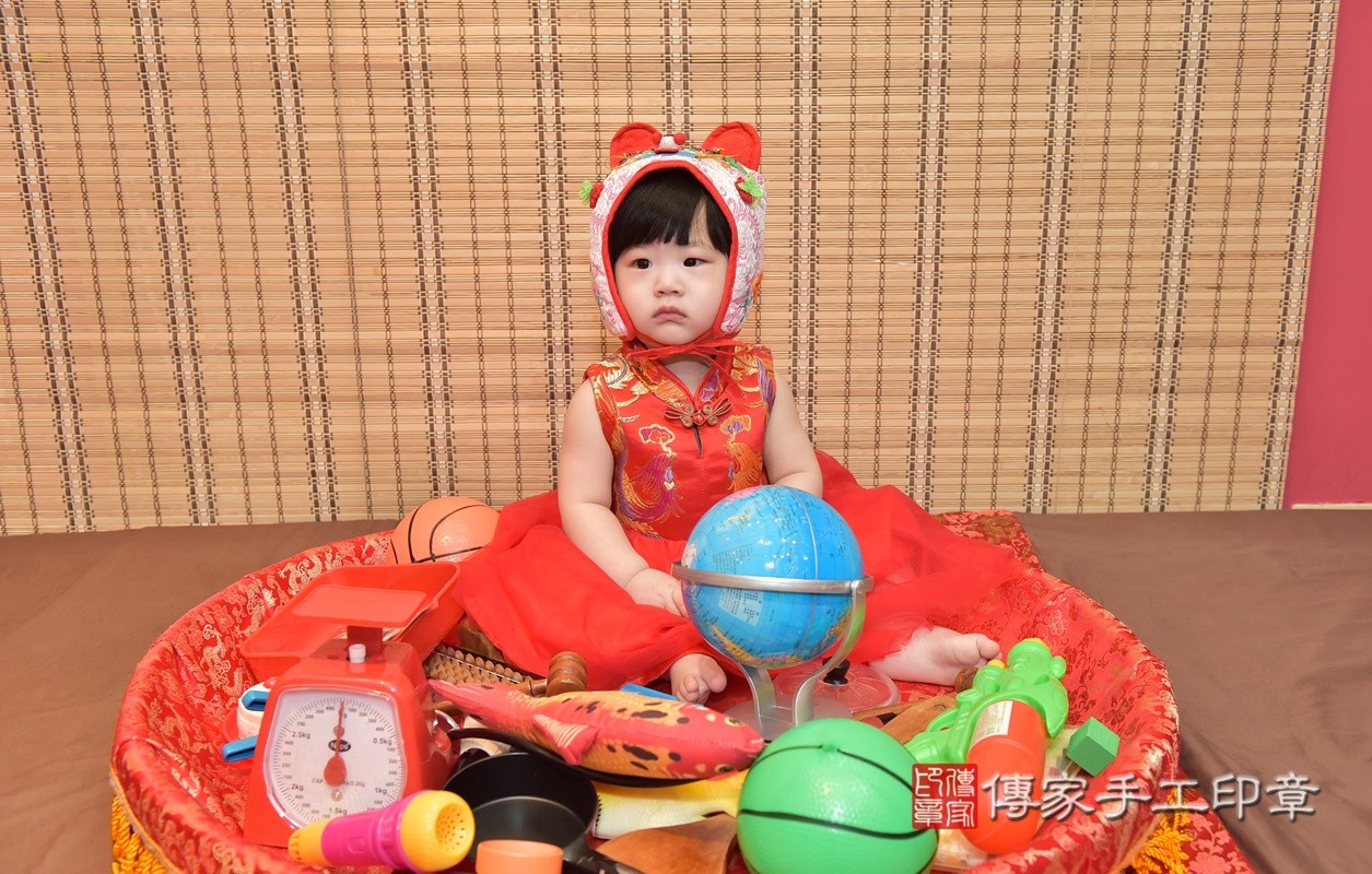 張寶寶抓周-2021/03/01-中式小孩禮服樣式.jpg