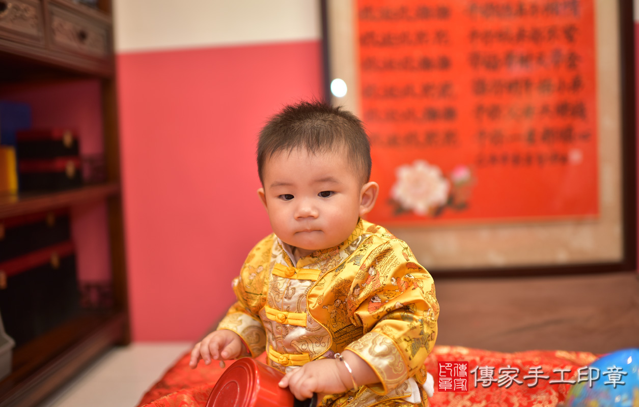 蕭寶寶抓周-2020/08/16-中式小孩禮服樣式.jpg