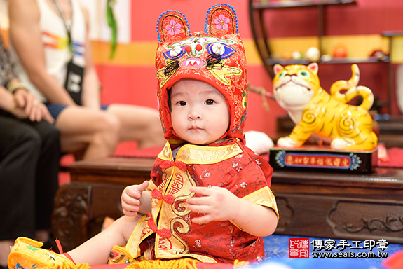 張寶寶抓周-2020/06/06-中式小孩禮服樣式.jpg