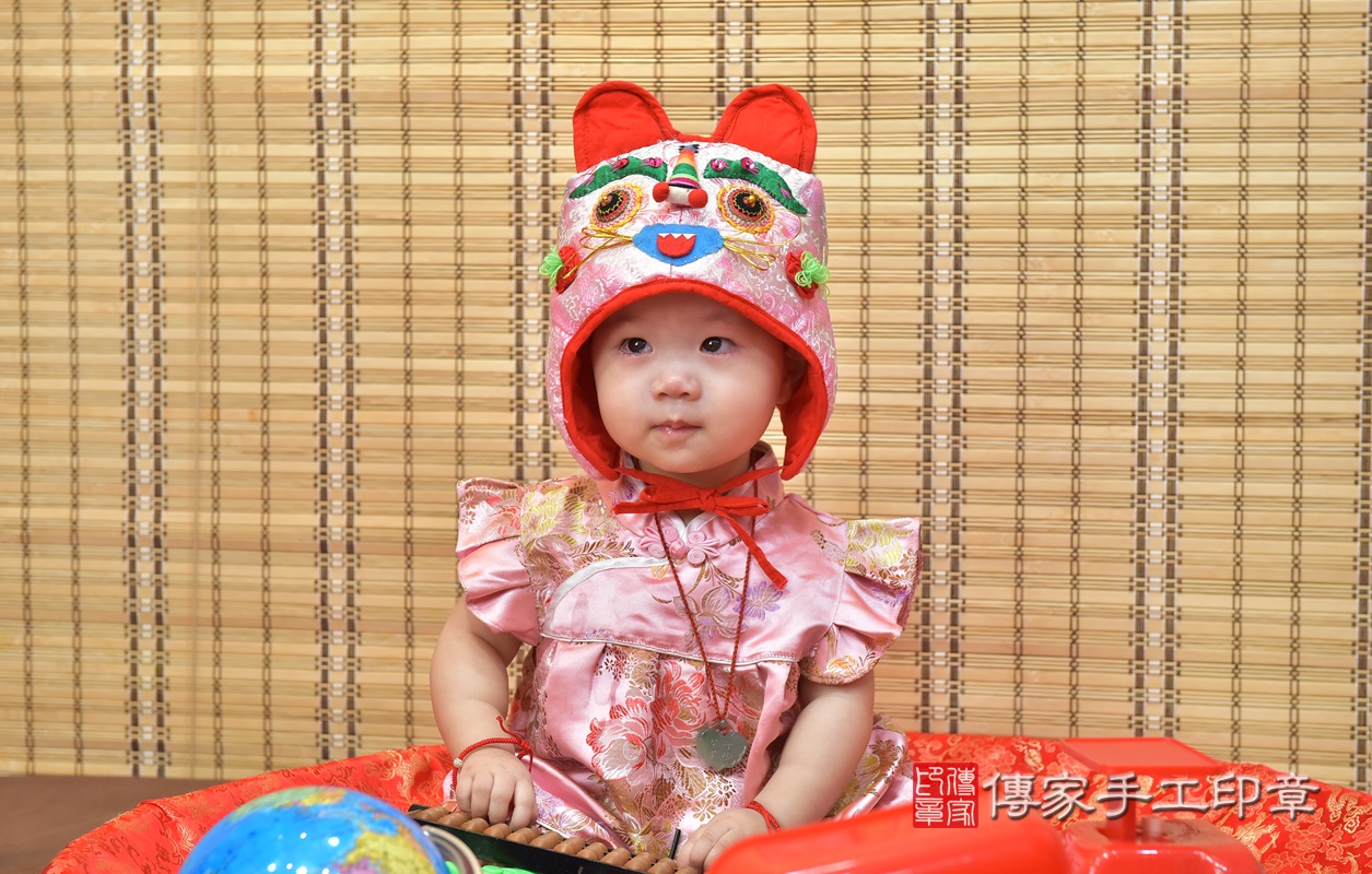 胡寶寶抓周-2020/06/02-中式小孩禮服樣式.jpg