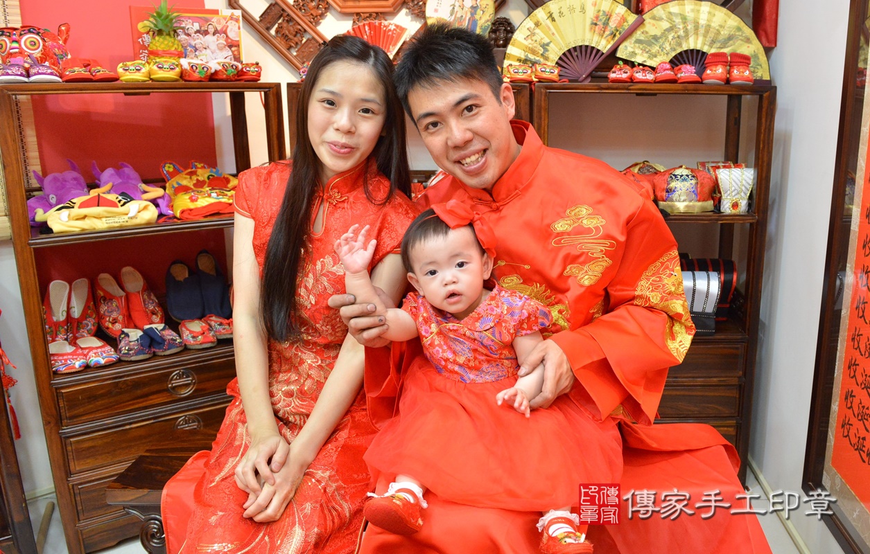 陳家寶寶抓周-2020/05/05-成人中國風古裝禮服與小孩中國風古禮服樣式.jpg