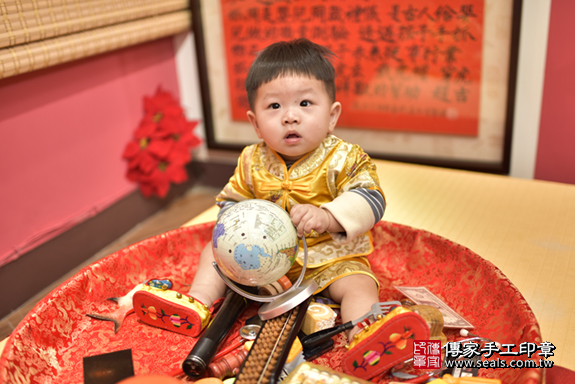 於寶寶抓周-2020/01/19-中式小孩禮服樣式.jpg