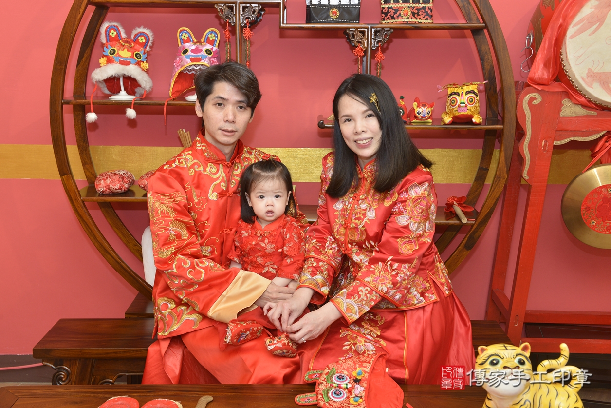 王家抓周，古裝禮服(中國風)全家福合照（新北店）照片2