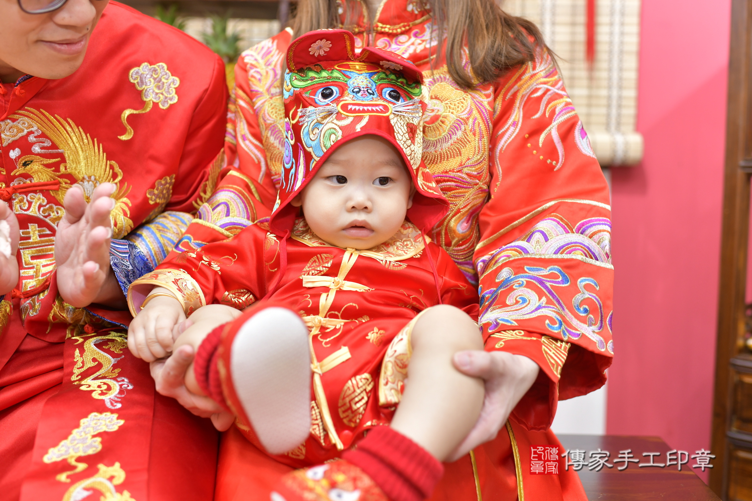 林寶寶抓周，小孩古裝禮服照。地點：傳家「新竹店」古禮會場，照片1