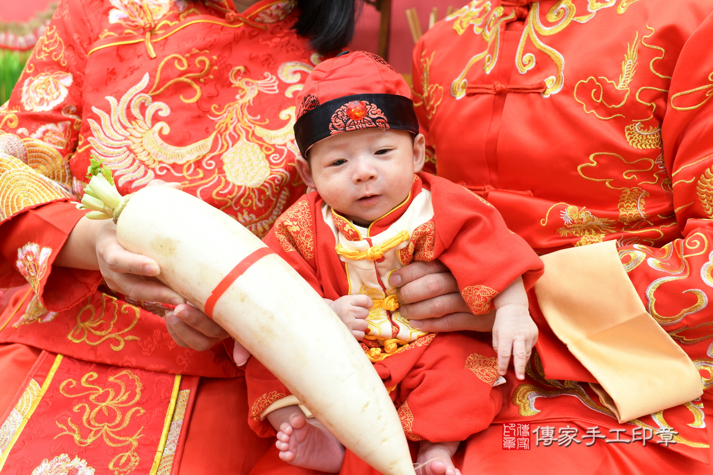 小智寶寶剃頭，小孩古裝禮服照。地點：傳家「新北店」古禮會場，照片3