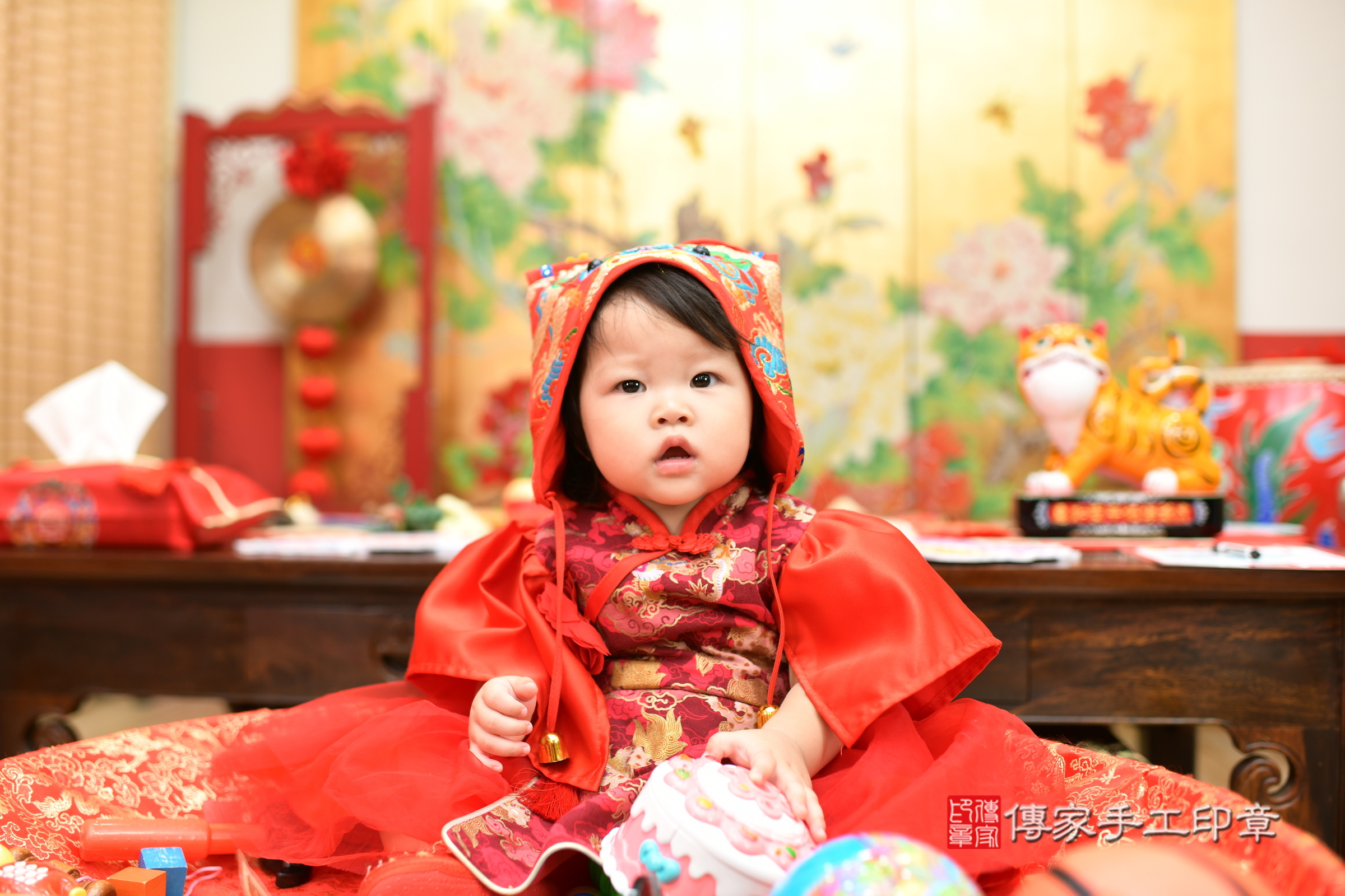 小璟寶寶抓周，小孩古裝禮服照。地點：傳家「台北店」古禮會場，照片1