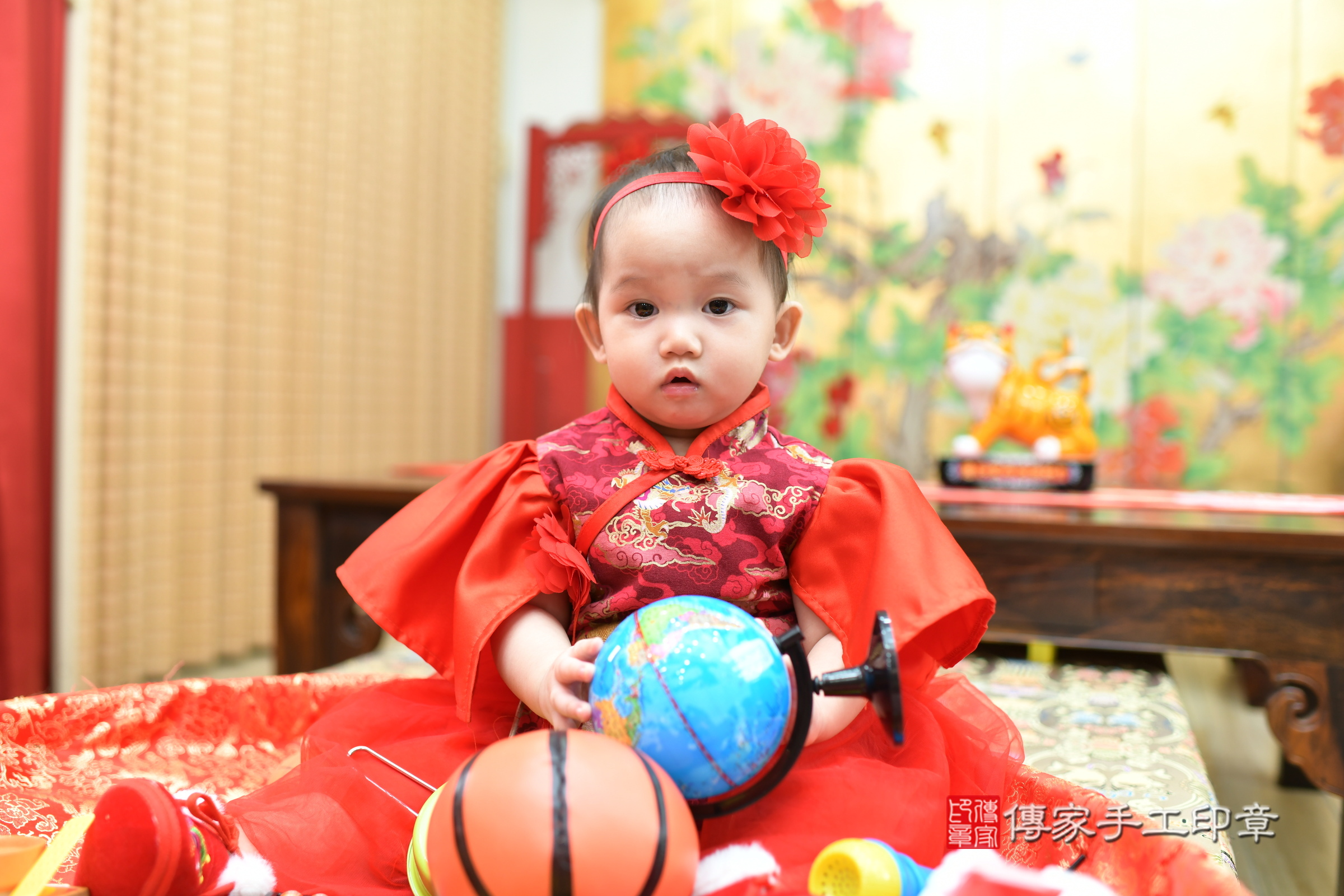 姝姝寶寶抓周，小孩古裝禮服照。地點：傳家「新北店」古禮會場，照片1