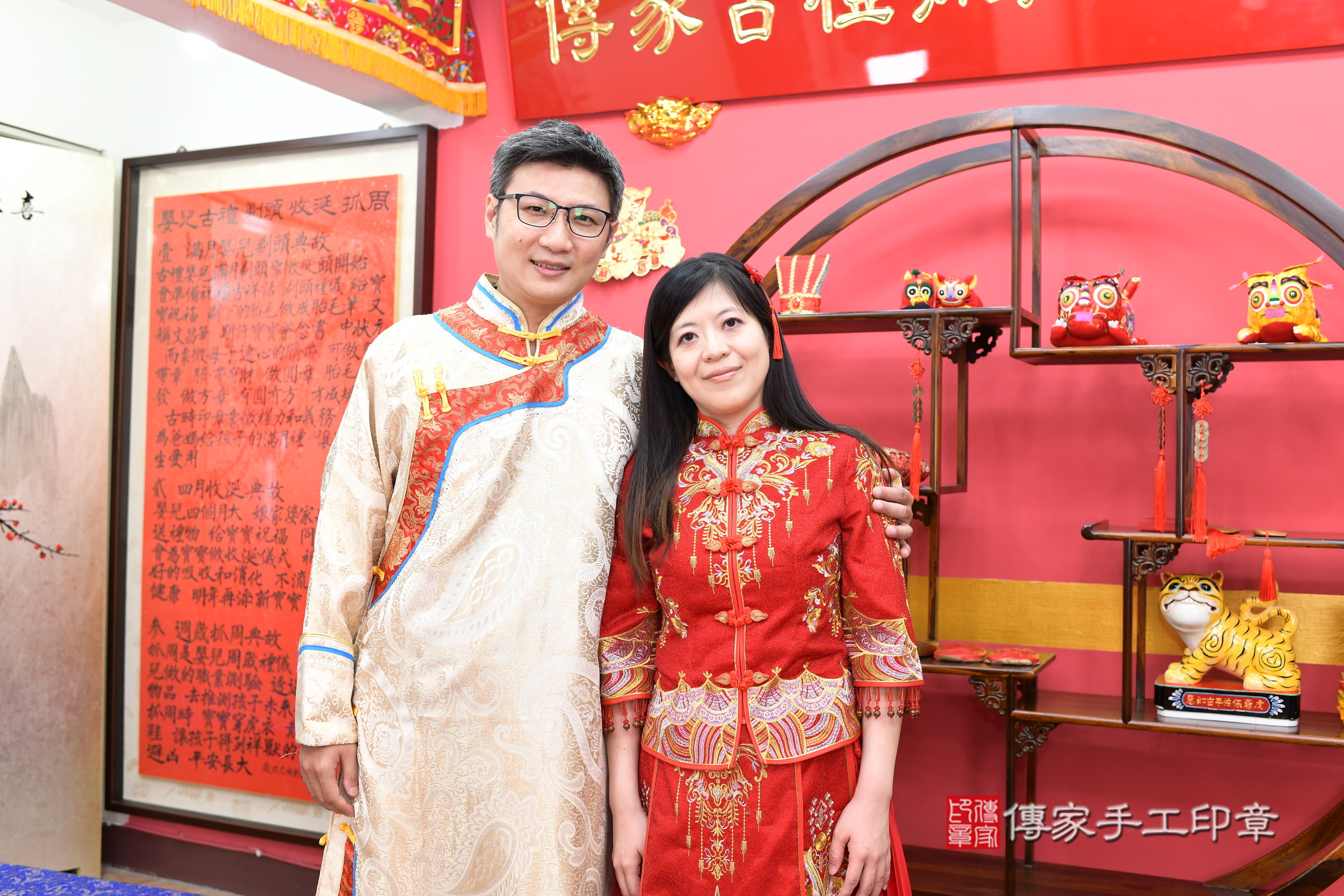 小綸寶寶抓周，成人與小孩古裝禮服照。地點：傳家「新北店」古禮會場，照片2