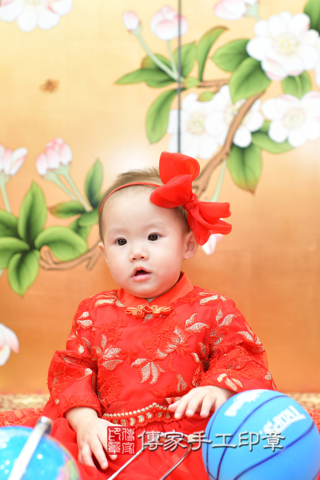 小婕寶寶抓周，小孩古裝禮服照。地點：傳家「台中店」古禮會場，照片3
