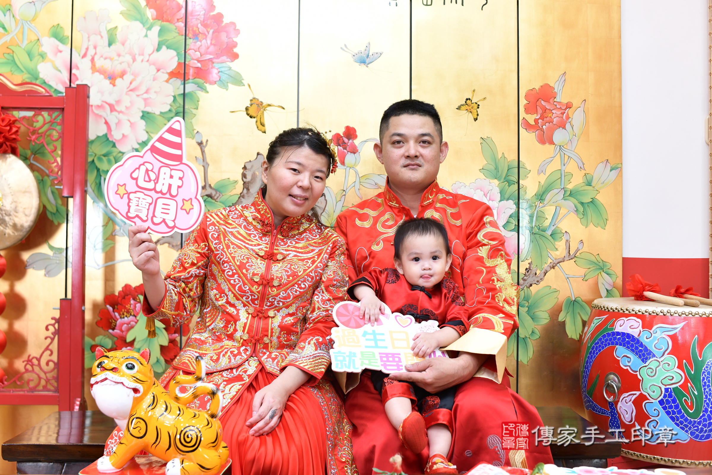 小森寶寶抓周，成人與小孩古裝禮服照。地點：傳家「台北店」古禮會場，照片2