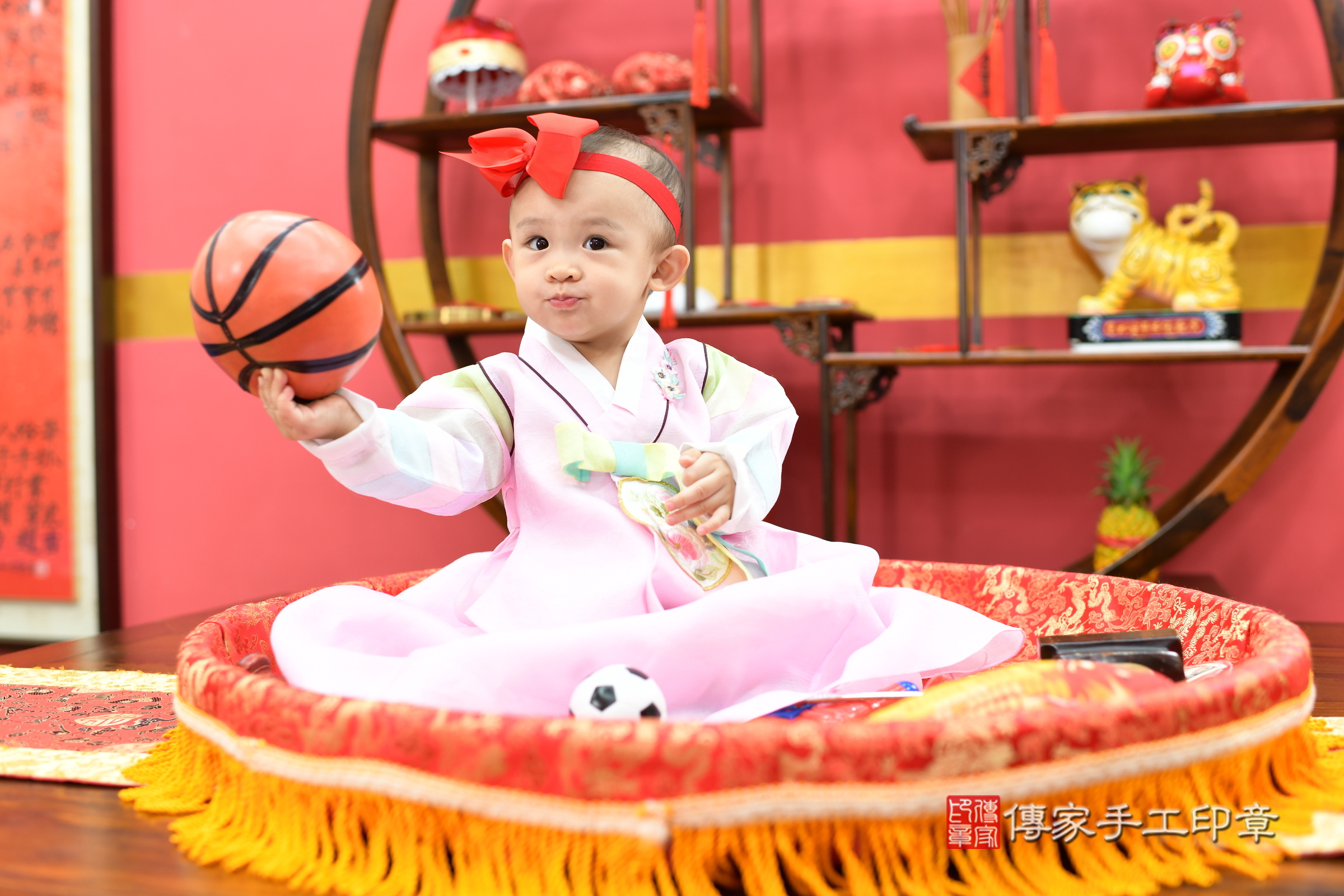 菱菱寶寶抓周，小孩古裝禮服照。地點：傳家「新北店」古禮會場，照片4