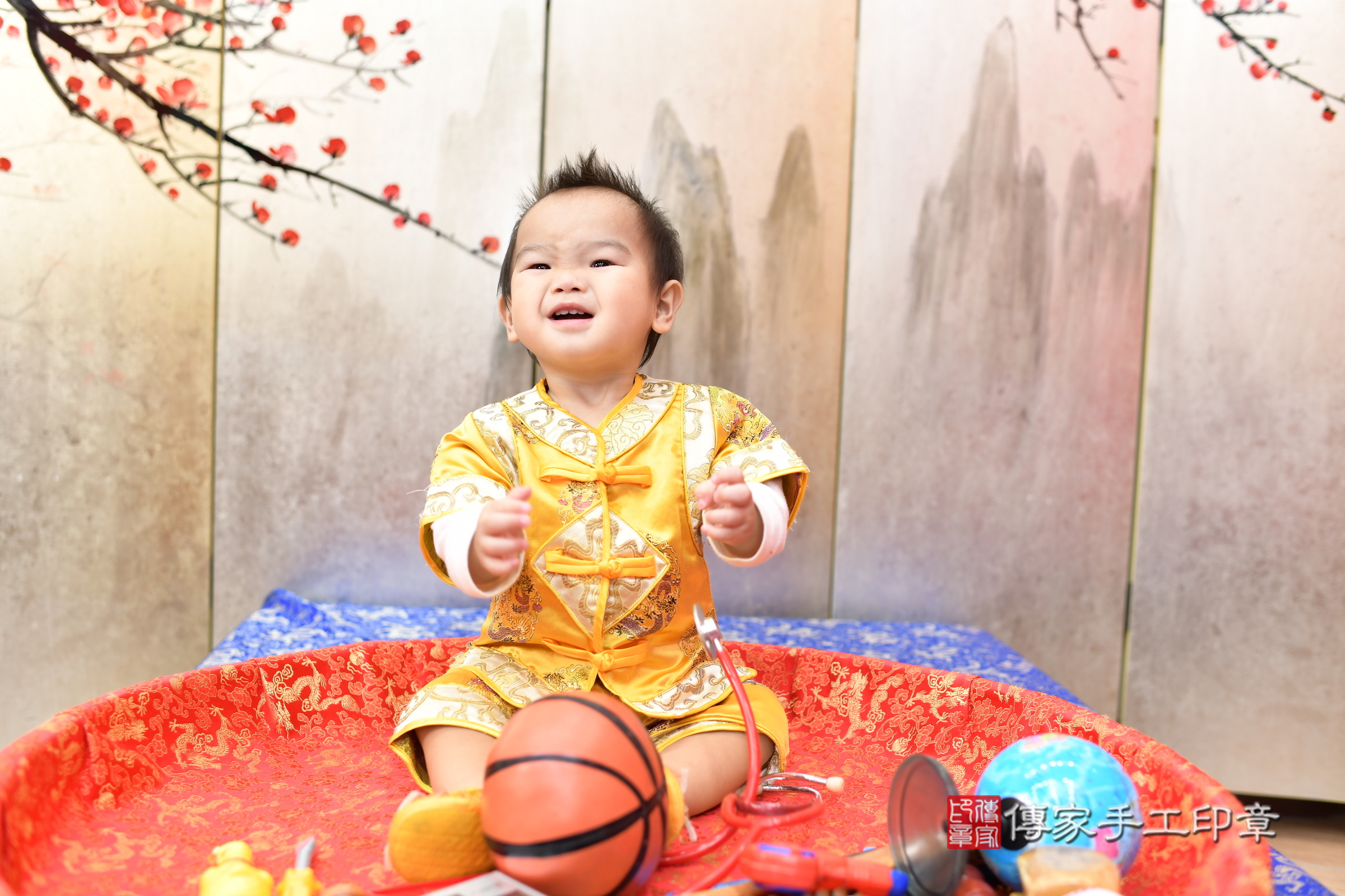 樂樂寶寶抓周，小孩古裝禮服照。地點：傳家「新北店」古禮會場，照片3