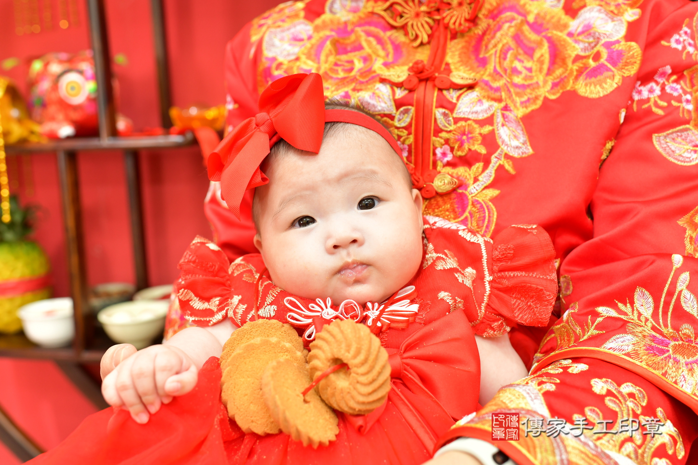 小寧寶寶收涎，小孩古裝禮服照。地點：傳家「台中店」古禮會場，照片4