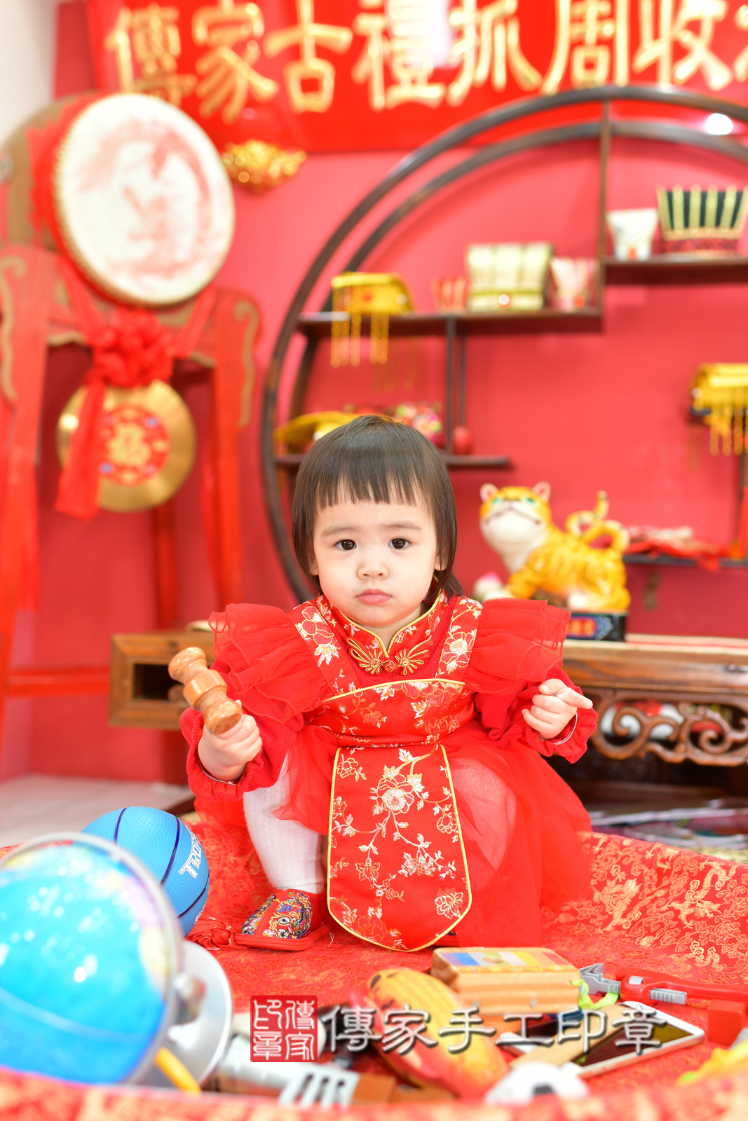 小葵寶寶抓周，小孩古裝禮服照。地點：傳家「台中店」古禮會場，照片4