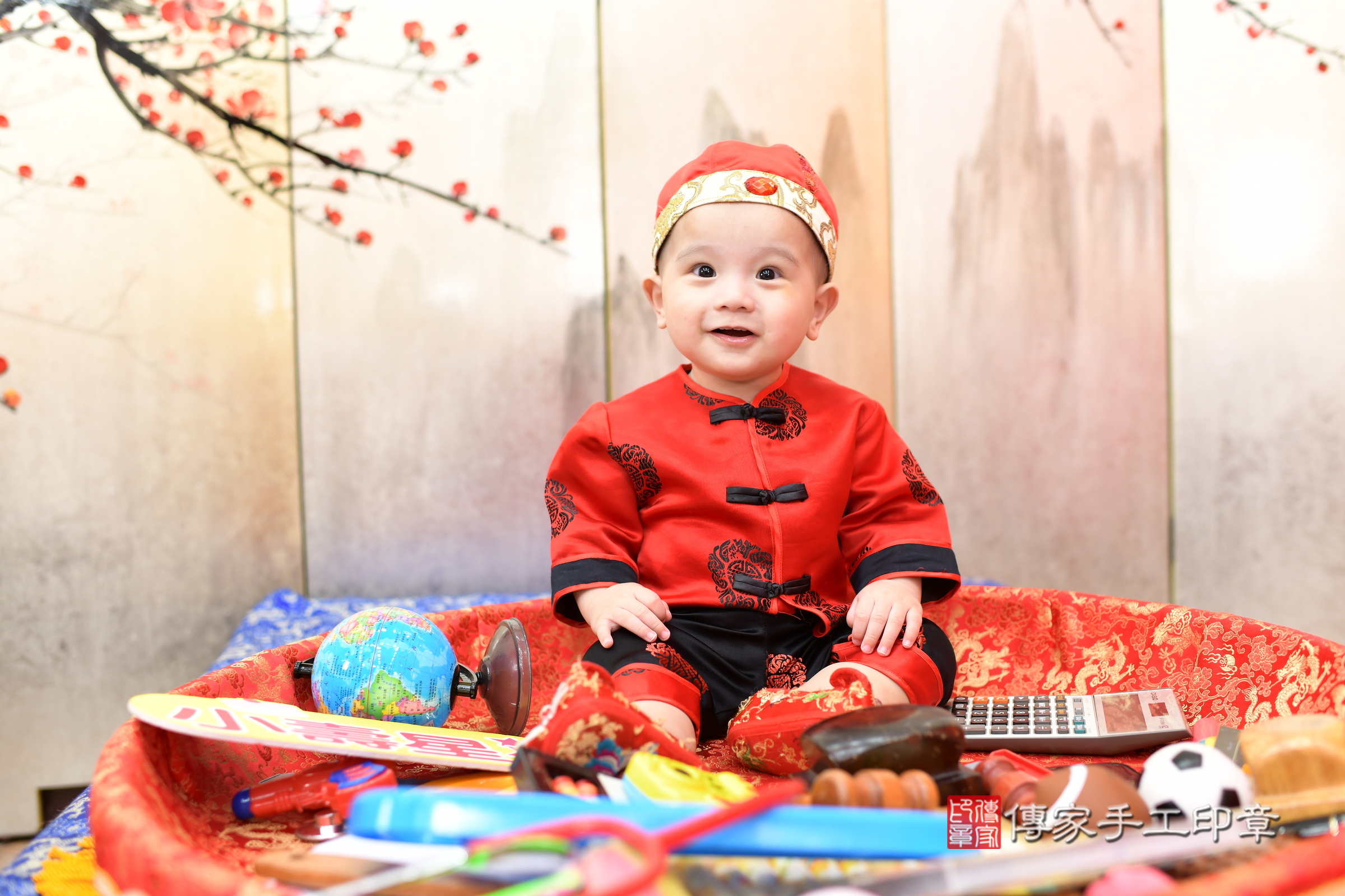 冬冬寶寶抓周，小孩古裝禮服照。地點：傳家「新北店」古禮會場，照片3