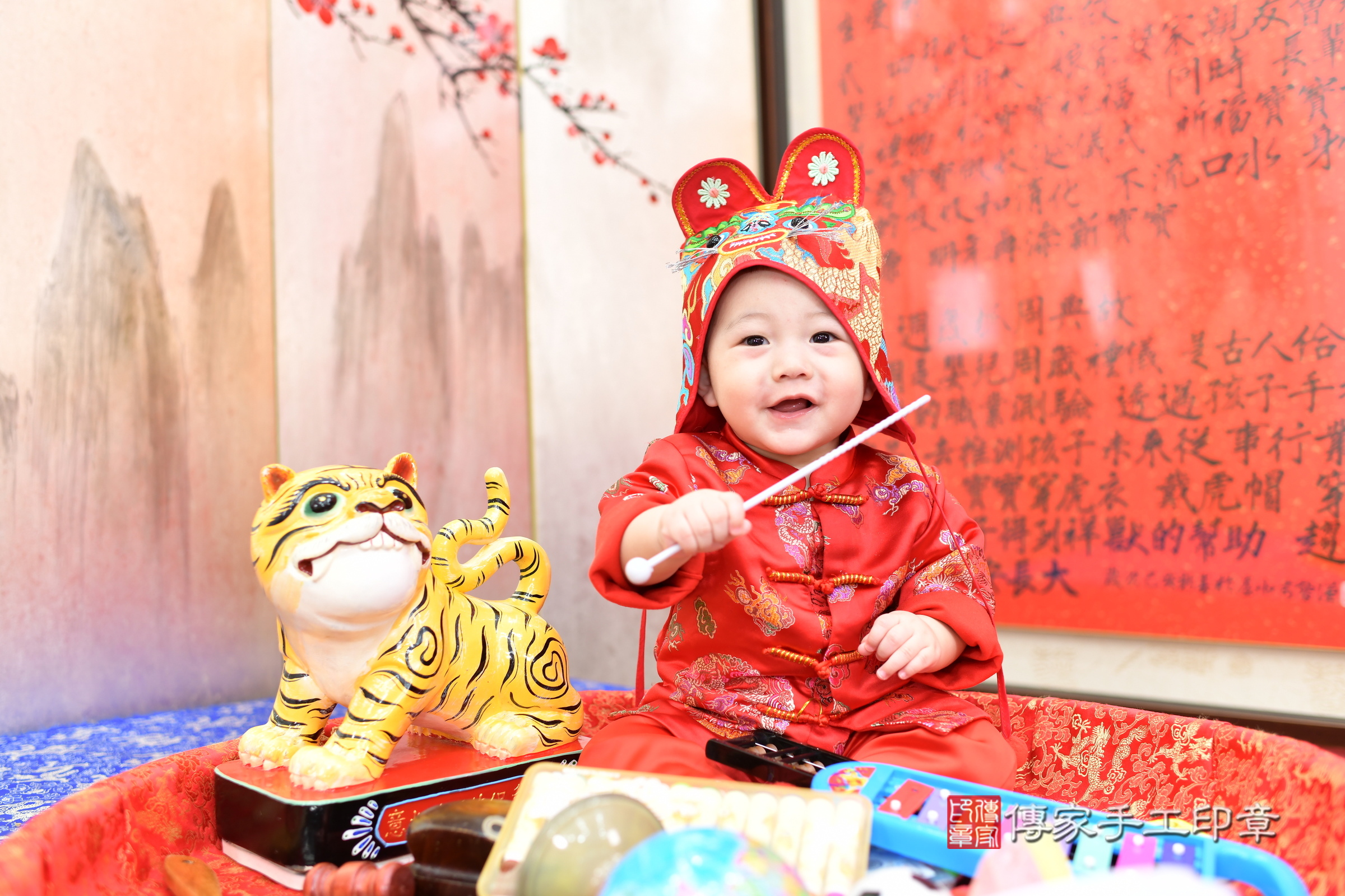 辰辰寶寶抓周，小孩古裝禮服照。地點：傳家「新北店」古禮會場，照片2