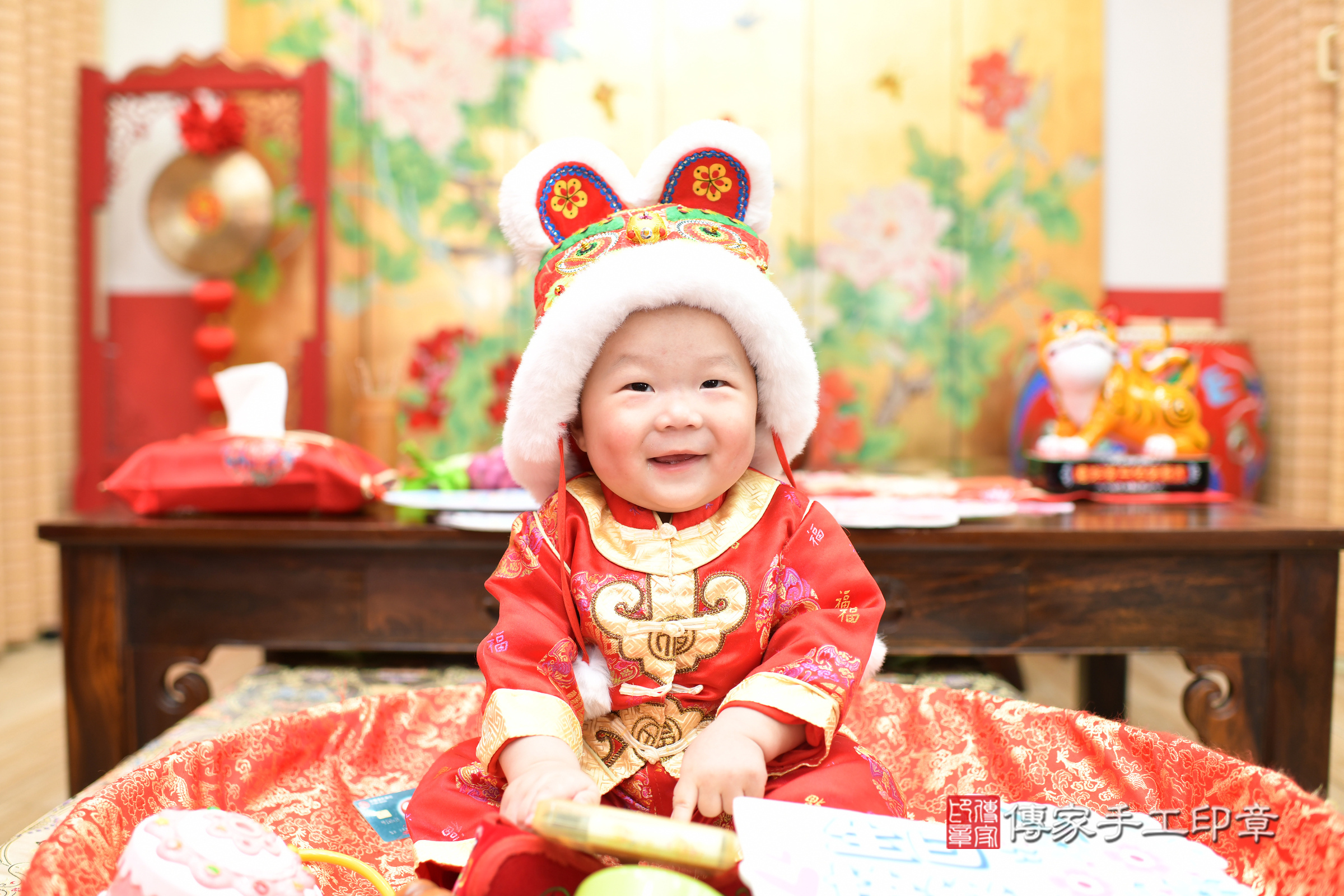 凡凡寶寶抓周，小孩古裝禮服照。地點：傳家「台北店」古禮會場，照片4