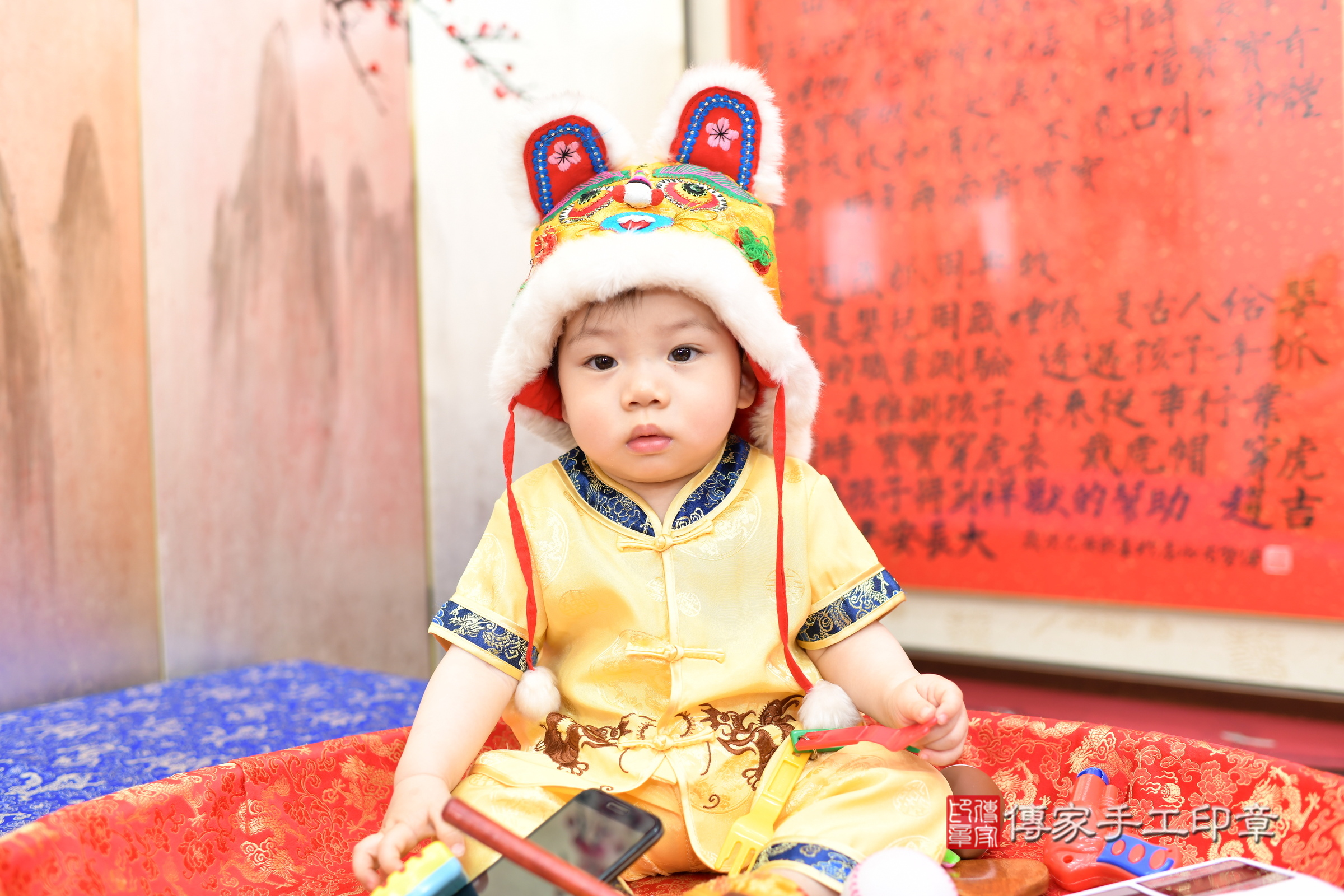 霆霆寶寶抓周，小孩古裝禮服照。地點：傳家「新北店」古禮會場，照片3
