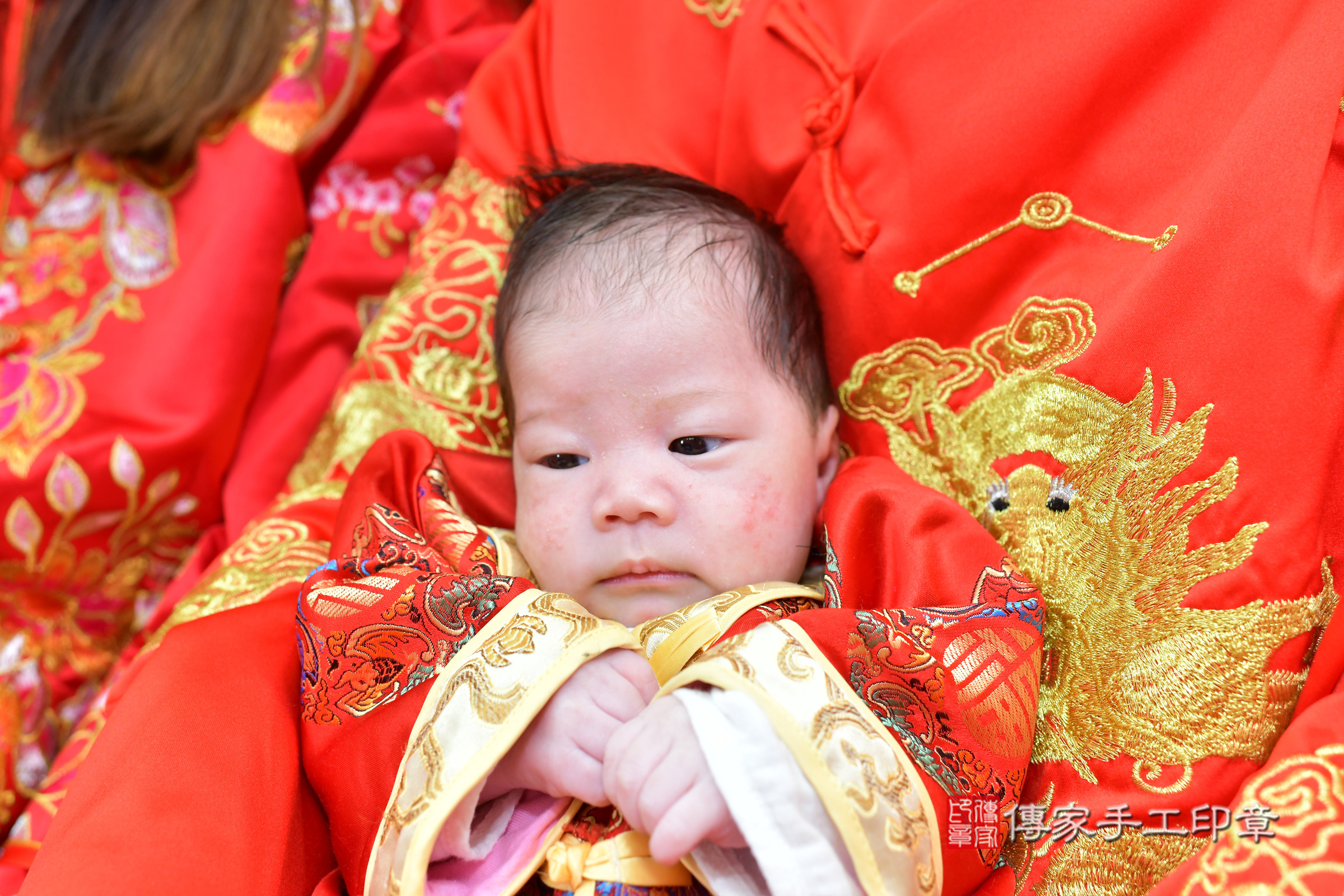 小駿寶寶剃頭，小孩古裝禮服照。地點：傳家「台中店」古禮會場，照片3