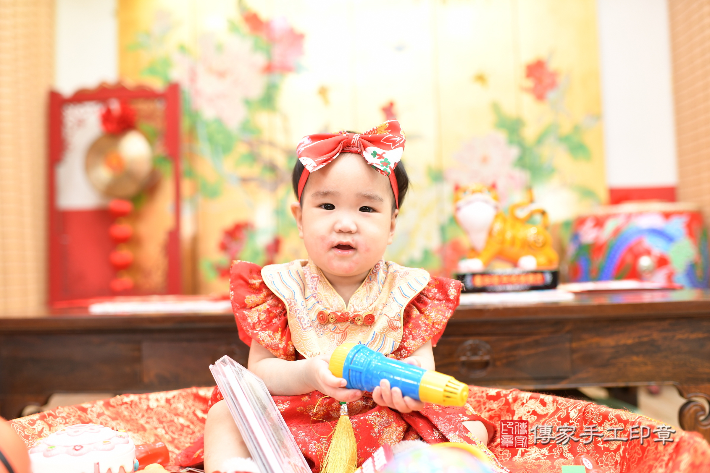 汝汝寶寶抓周，小孩古裝禮服照。地點：傳家「新北店」古禮會場，照片4