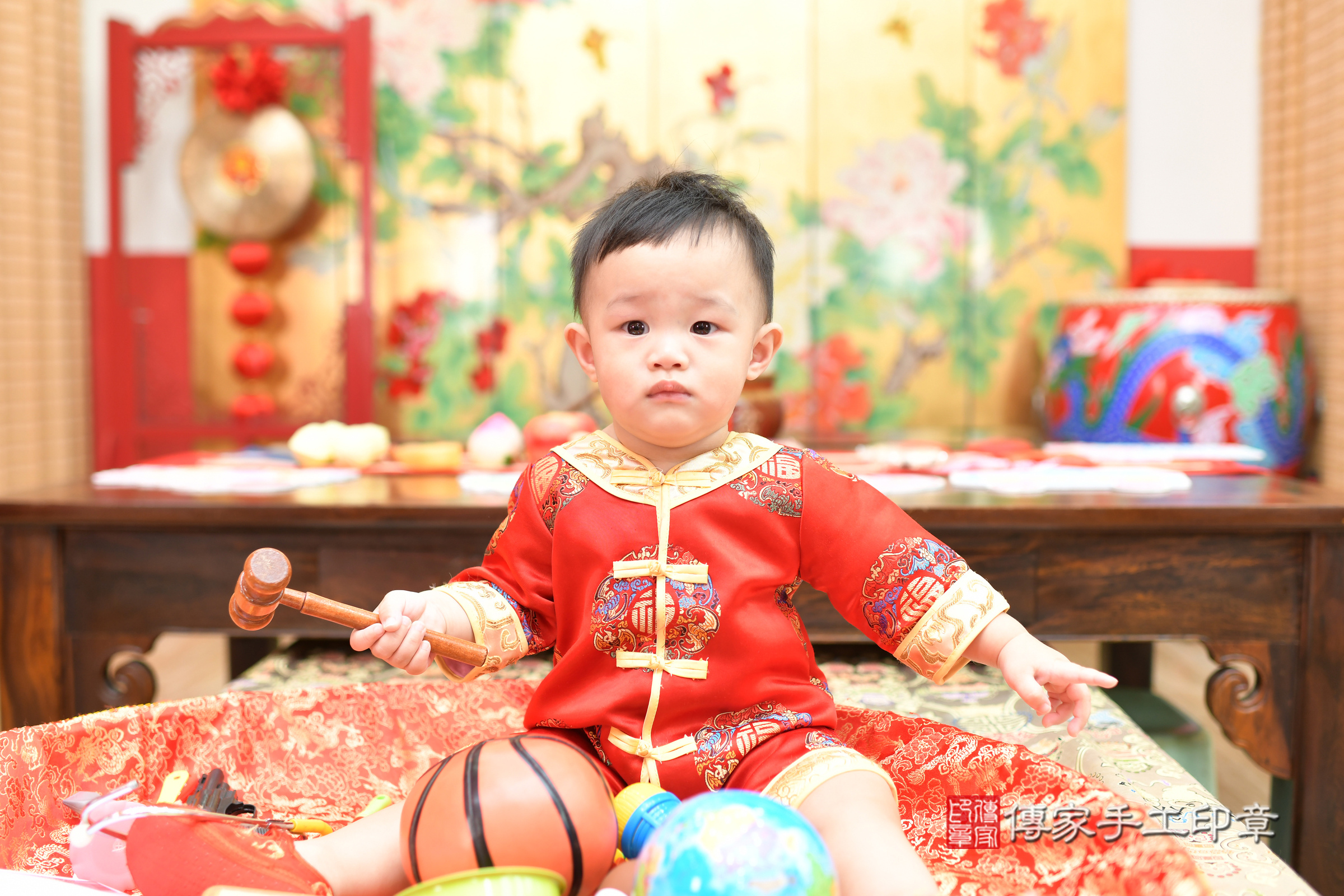 小旭寶寶抓周，小孩古裝禮服照。地點：傳家「台北店」古禮會場，照片3